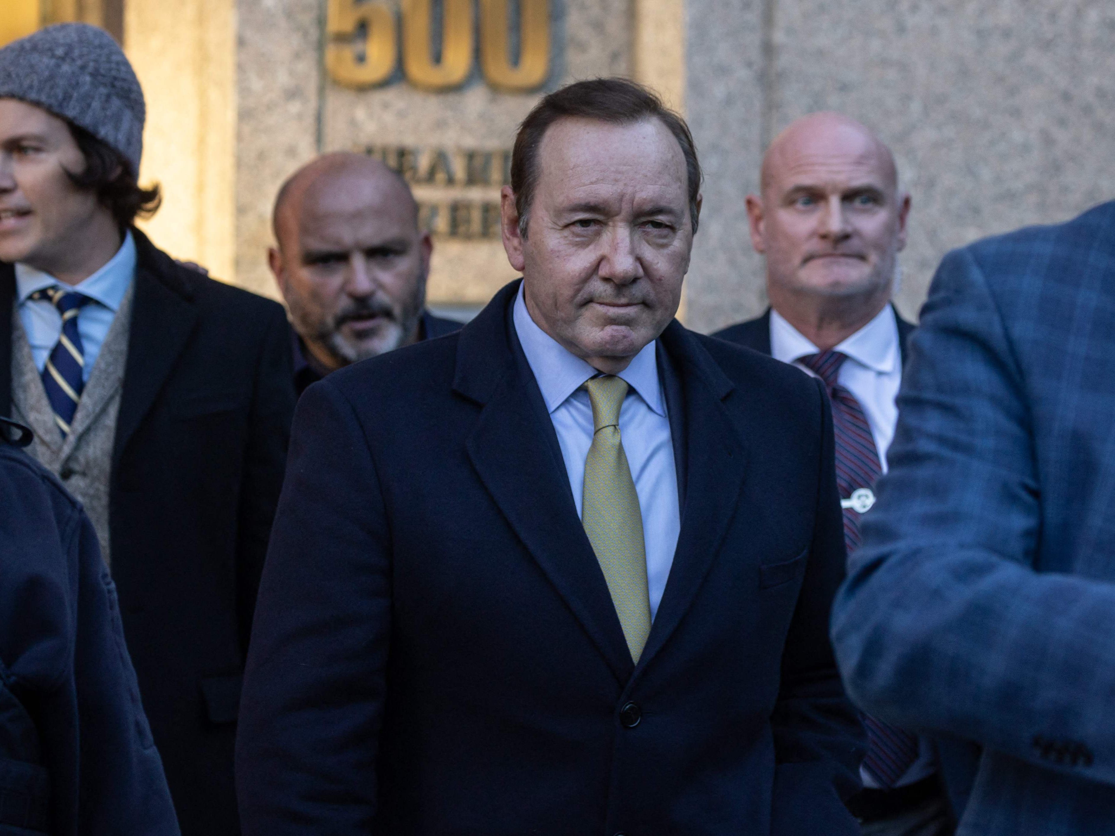 US-Schauspieler Kevin Spacey wurde von den Vorwürfen sexueller Übergriffe freigesprochen. US-Schauspieler Kevin Spacey wurde von den Vorwürfen sexueller Übergriffe freigesprochen.