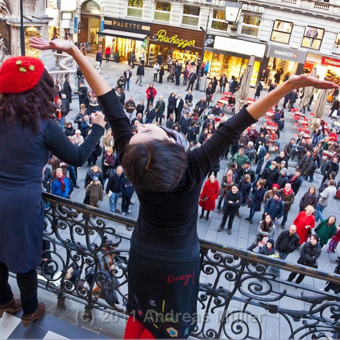 Bei der Voice Mania 2022 wird in Wien von den Balkonen gesungen.