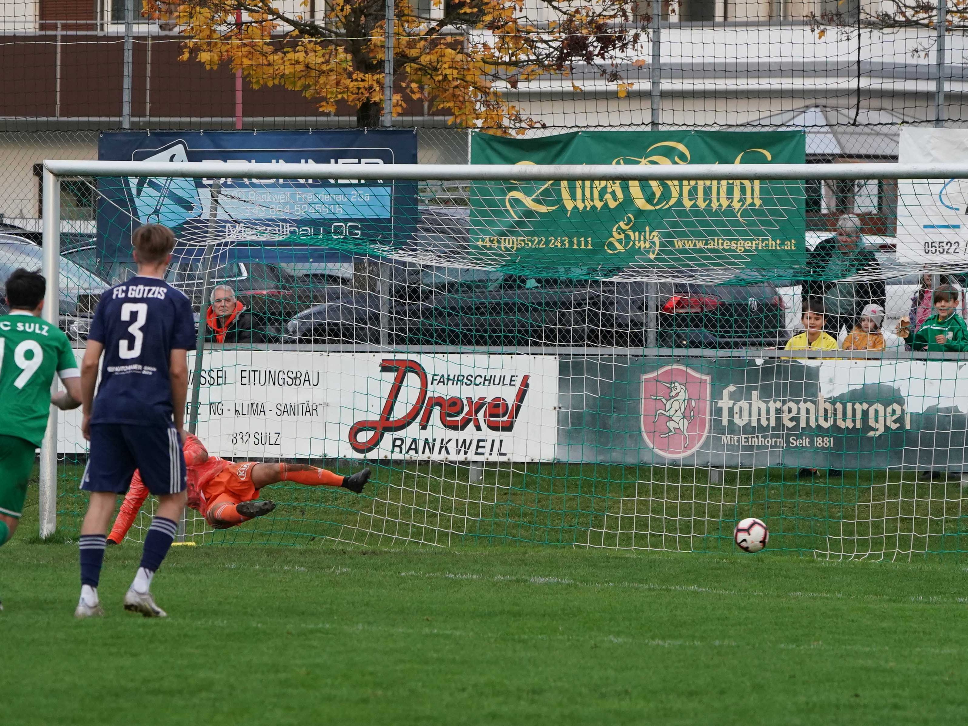 Florian Domig verwandelte den Foulelfmeter sicher