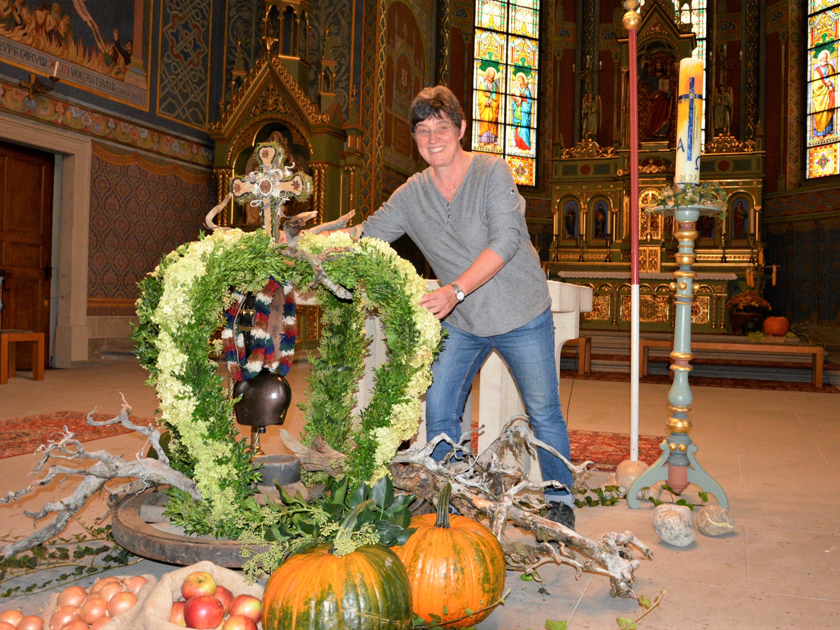 Seit 20 Jahren schmückt Rita Wohlgenannt die Kirche zu festlichen Anlässen.