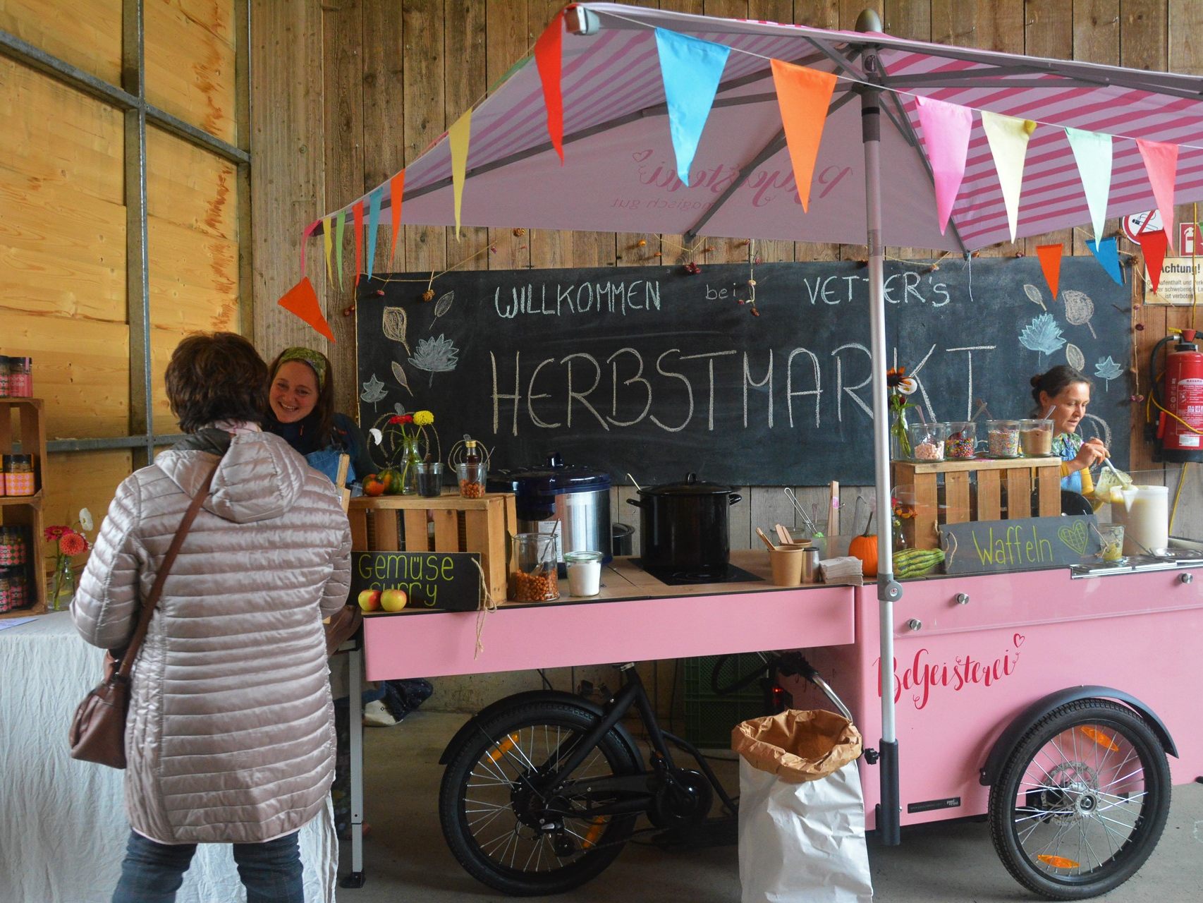 Beim Vetterhof fand am Samstagnachmittag ein Herbstmarkt mit regionalen Ausstellern statt.