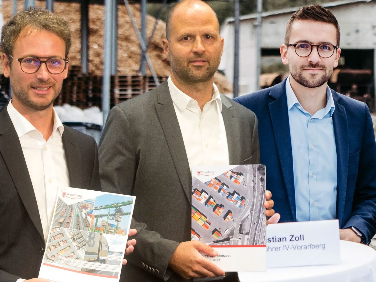Die Landesräte Daniel Zadra und Marco Tittler kontern der IV. Die Landesräte Daniel Zadra und Marco Tittler kontern der IV.