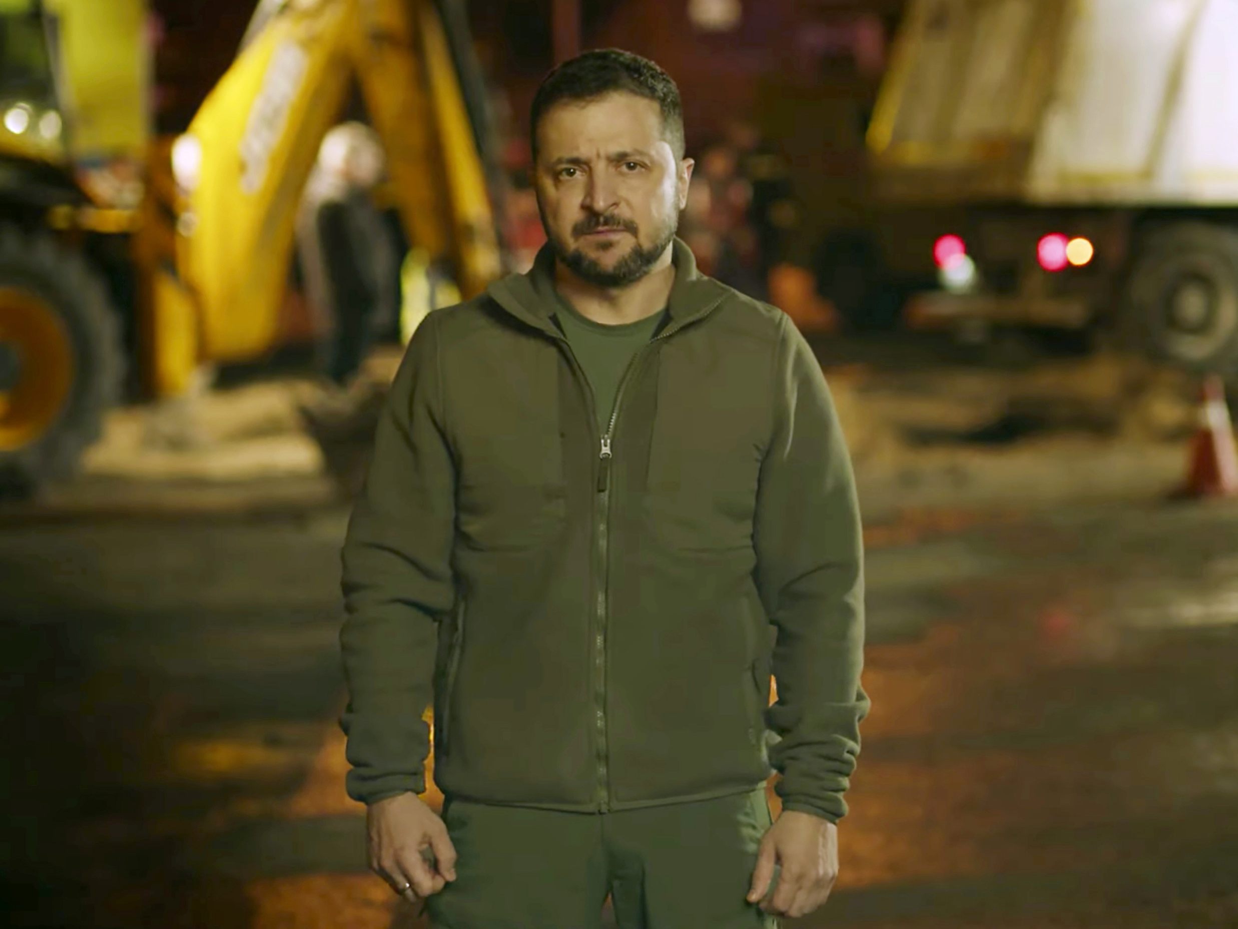Laut dem ukrainischen Präsidenten Selenskyj habe das Rote Kreuz Verpflichtungen. Laut dem ukrainischen Präsidenten Selenskyj habe das Rote Kreuz Verpflichtungen.