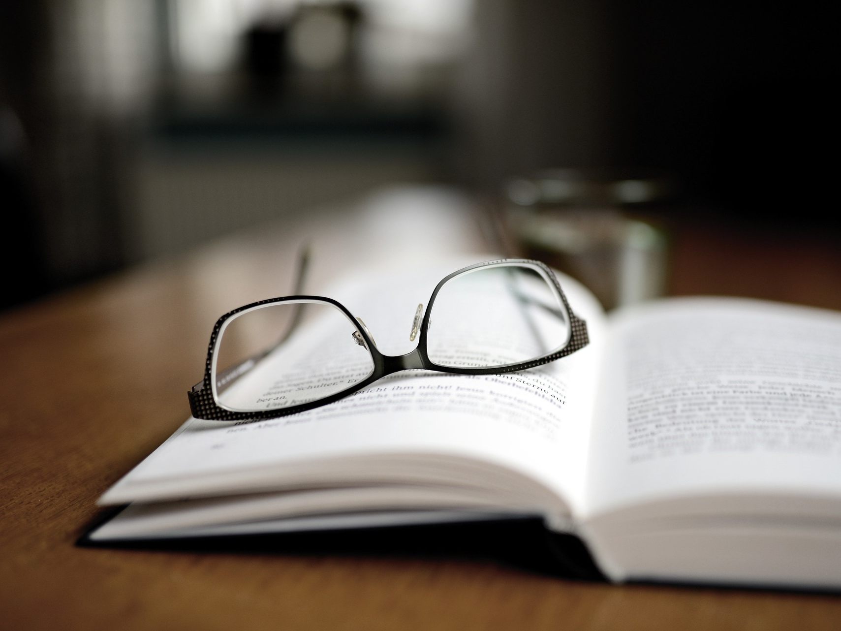 Neun Schriftsteller aus neun Ländern sind bei der "Langen Nacht der Literatur" in Wien dabei.