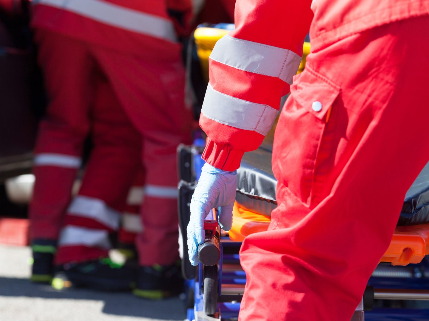 Pkw-Lenker unbestimmten Grades verletzt Pkw-Lenker unbestimmten Grades verletzt