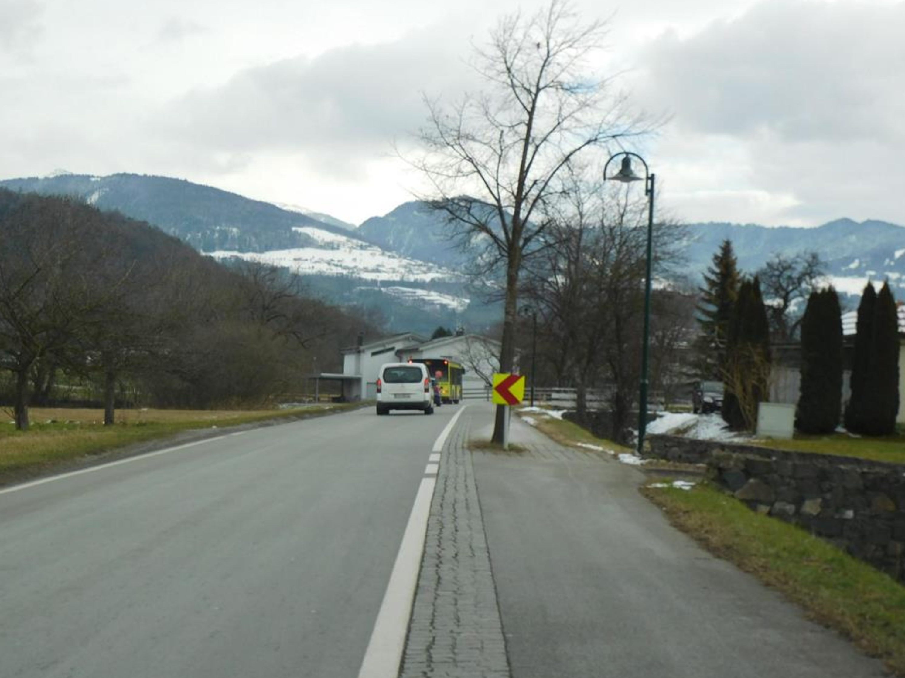 Im Bereich Rheinmahd gilt ab November nur noch ein morgendliches Fahrverbot vom Kreisverkehr beim Autohaus Fink in Richtung Koblach Au Im Bereich Rheinmahd gilt ab November nur noch ein morgendliches Fahrverbot vom Kreisverkehr beim Autohaus Fink in Richtung Koblach Au