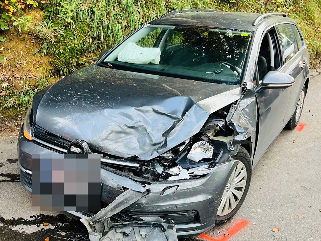 In Lochau kam es am Freitagvormittag zu einem Verkehrsunfall mit zwei beteiligten Fahrzeugen.
