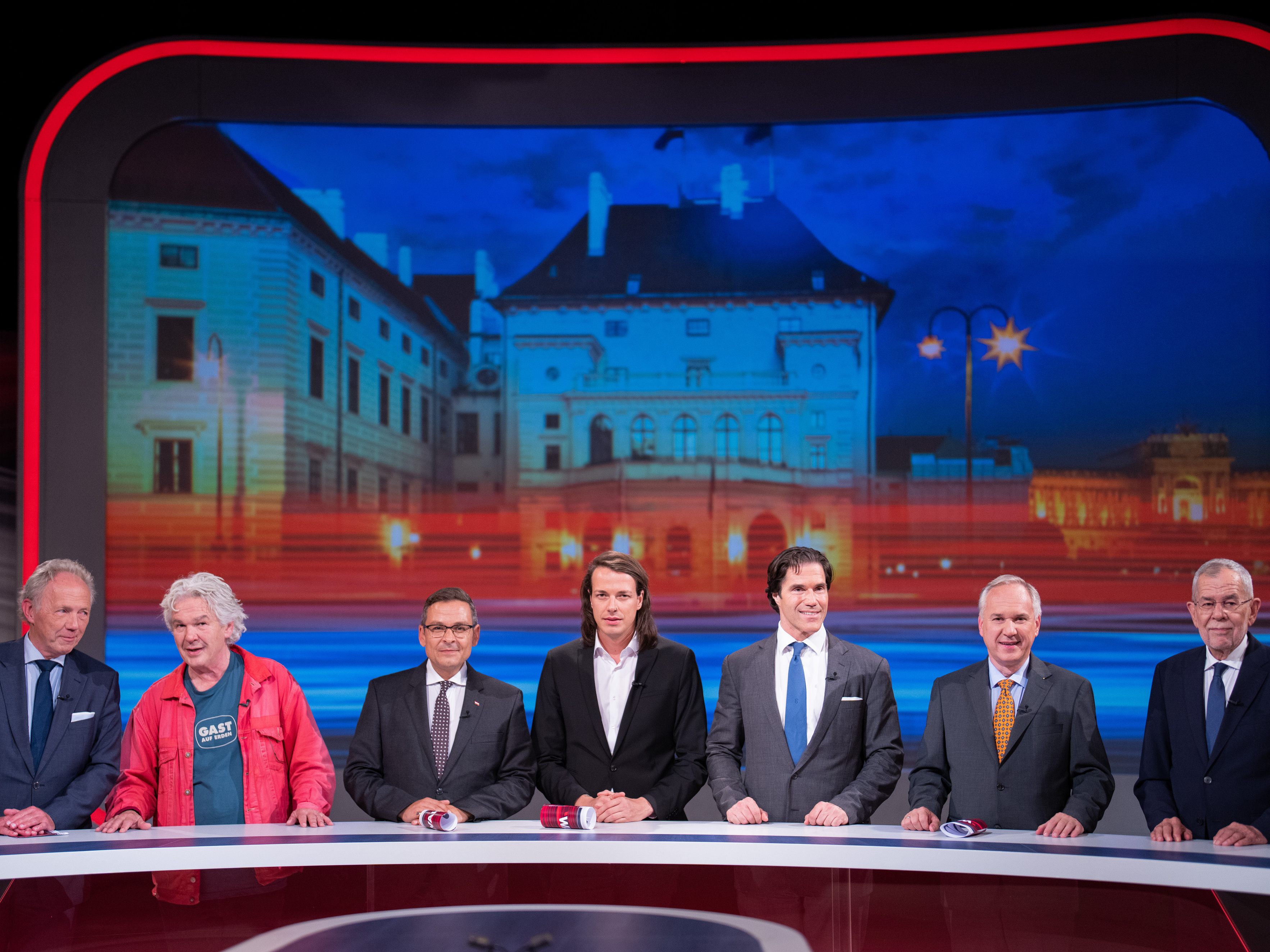 LIVE von der Bundespräsidentenwahl 2022: Alle Infos, Hochrechnungen und das Ergebnis. LIVE von der Bundespräsidentenwahl 2022: Alle Infos, Hochrechnungen und das Ergebnis.