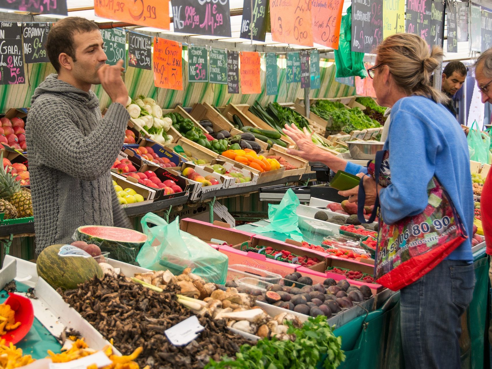 Der Bauernmarkt am Volkertmarkt findet ab Oktober jeden Mittwoch statt. Der Bauernmarkt am Volkertmarkt findet ab Oktober jeden Mittwoch statt.