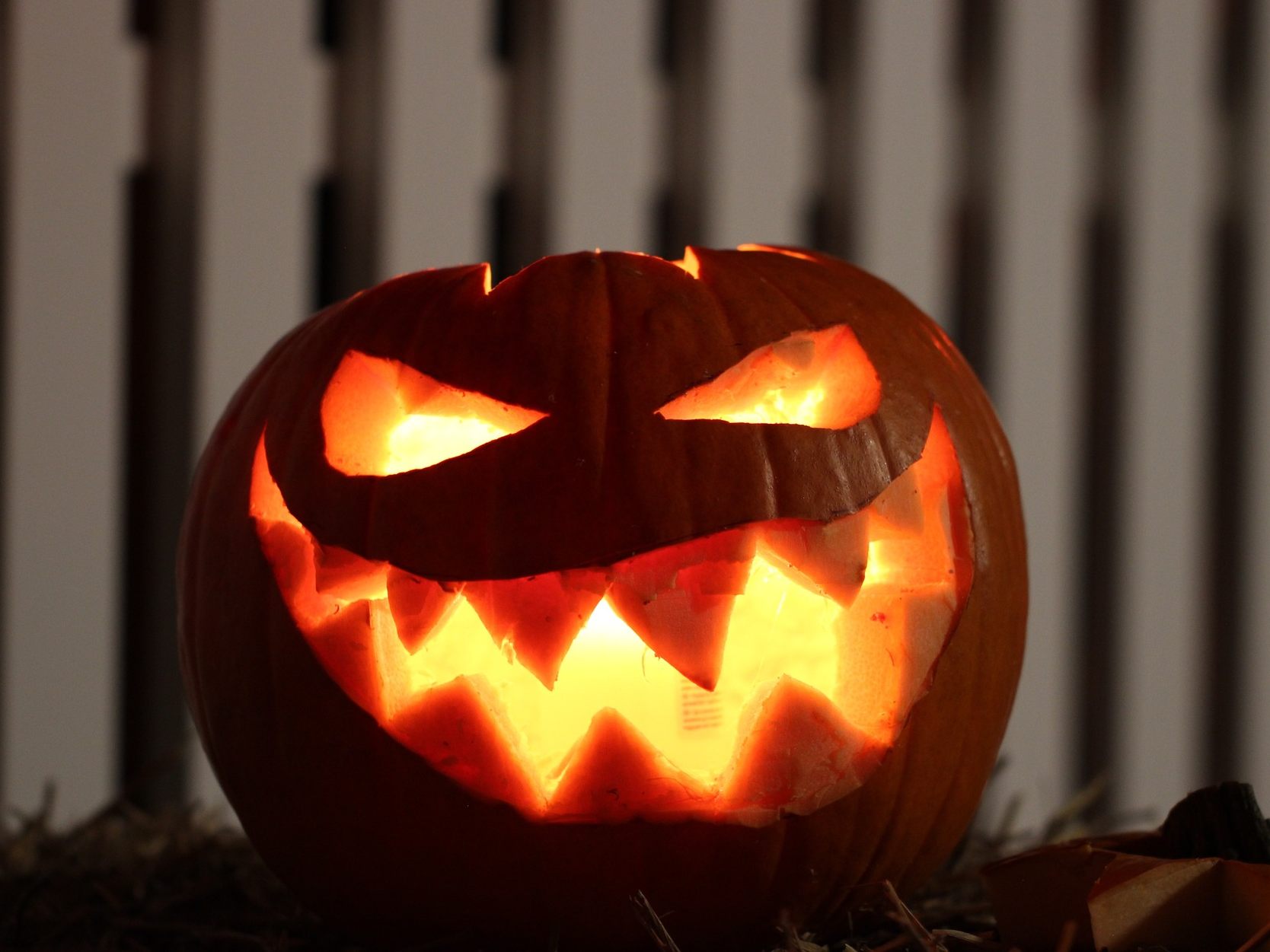 Halloween Streiche können schnell zu einer Straftat ausarten. Halloween Streiche können schnell zu einer Straftat ausarten.