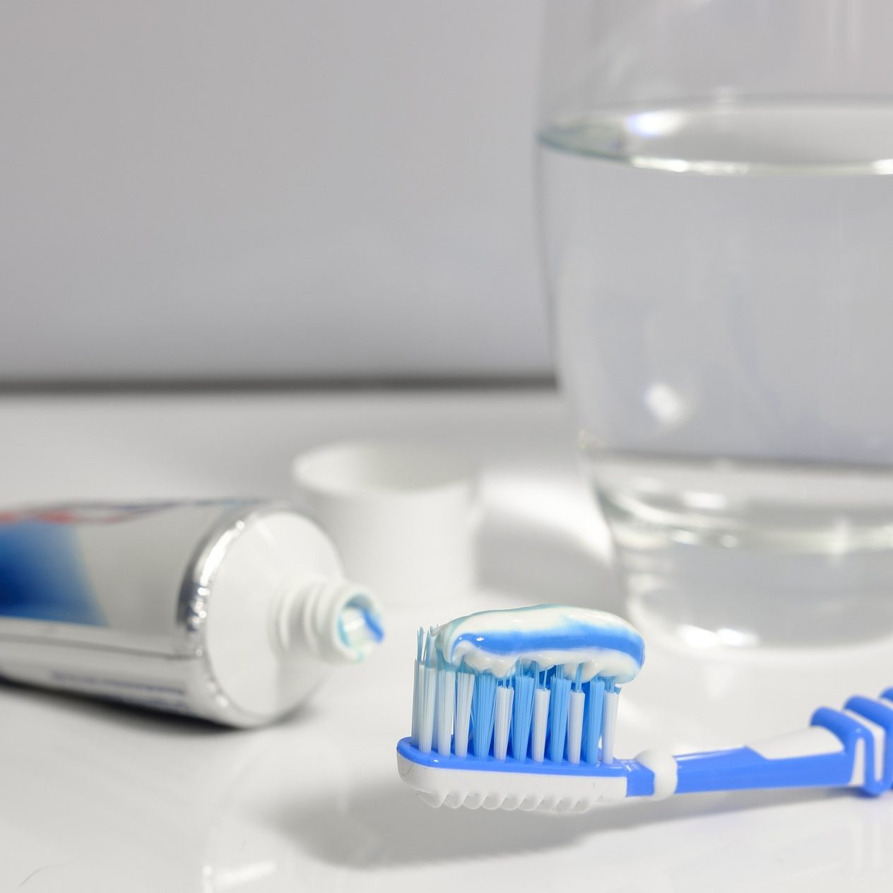 Diese Fehler sollte man beim Zähneputzen vermeiden.