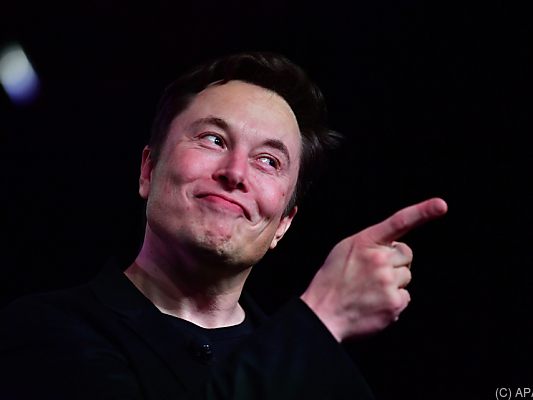 Multi-Multimilliardär Elon Musk herrscht nun auch bei Twitter Multi-Multimilliardär Elon Musk herrscht nun auch bei Twitter
