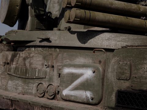 Ukrainische Empörung über erneute "Z"-Beschmierung in Wien.
