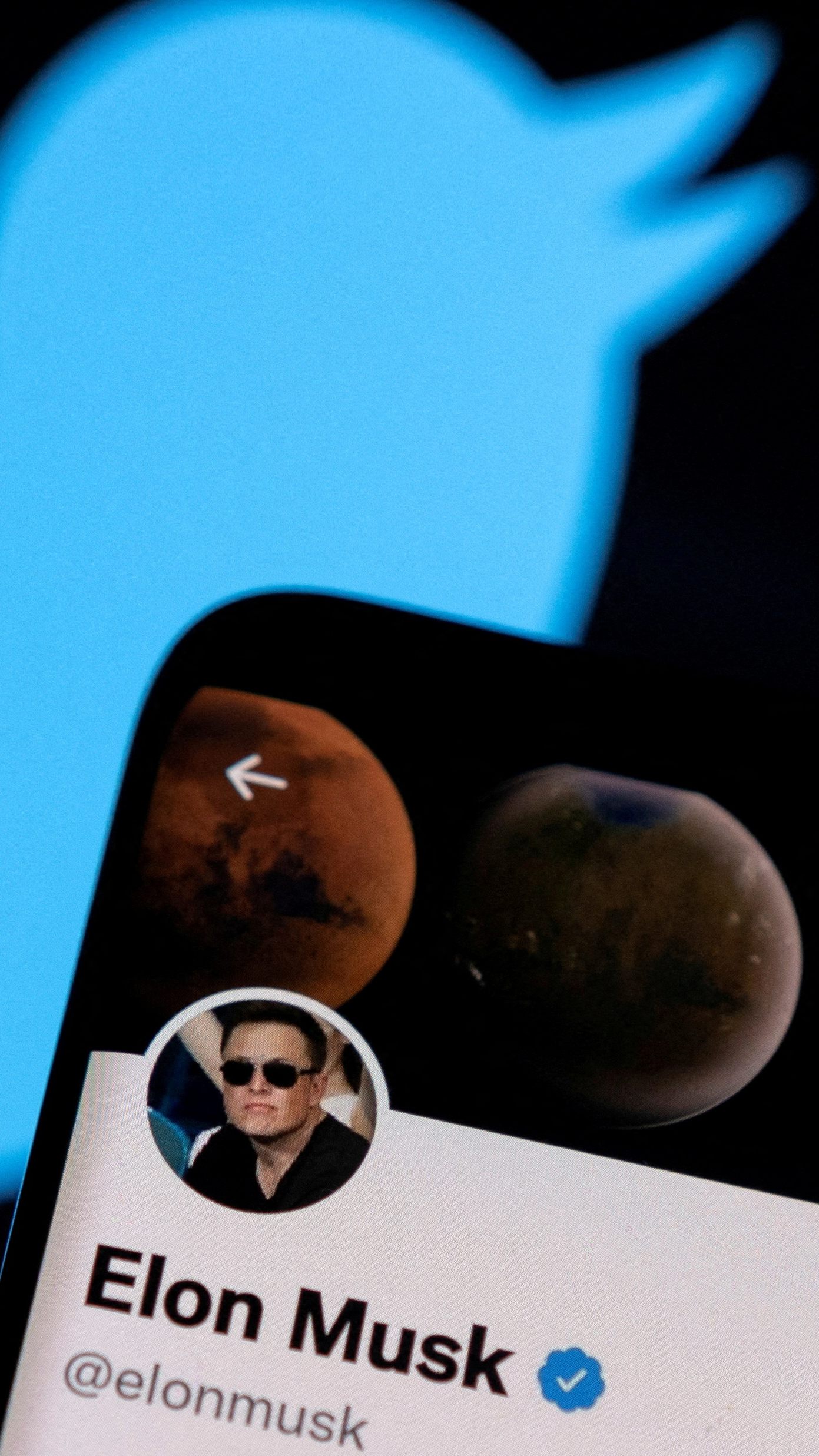 Laut Twitter-Chef Elon Musk könnte die Freigaber gesperrter Nutzerkonten auf Twitter einige Wochen dauern.