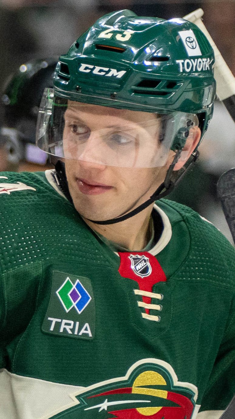 Ein wichtiger Meilenstein in der NHL-Karriere des Vorarlbergers (r.).