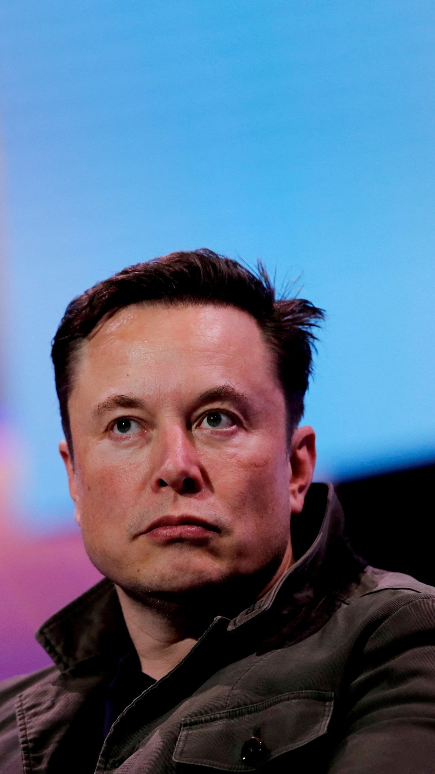 Elon Musk stellt den Twitter-Mitarbeitern ein Ultimatum: Entweder Überstunden oder Kündigung.
