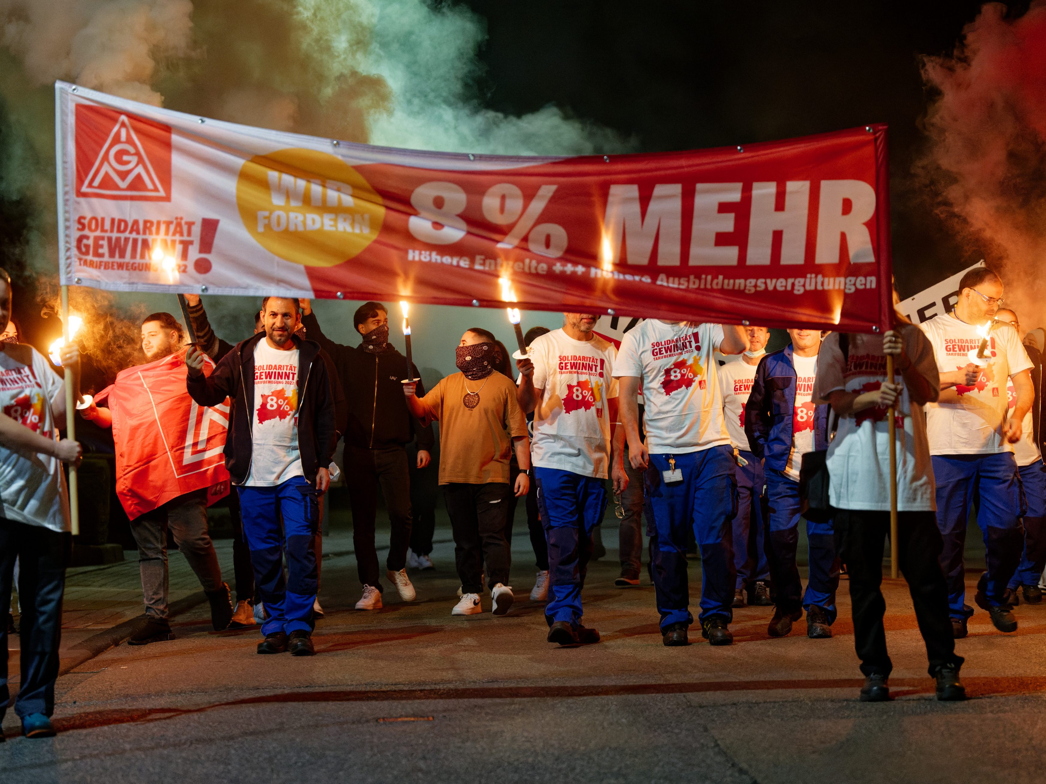 Die IG Metall in Deutschland droht mit einer Eskalation.