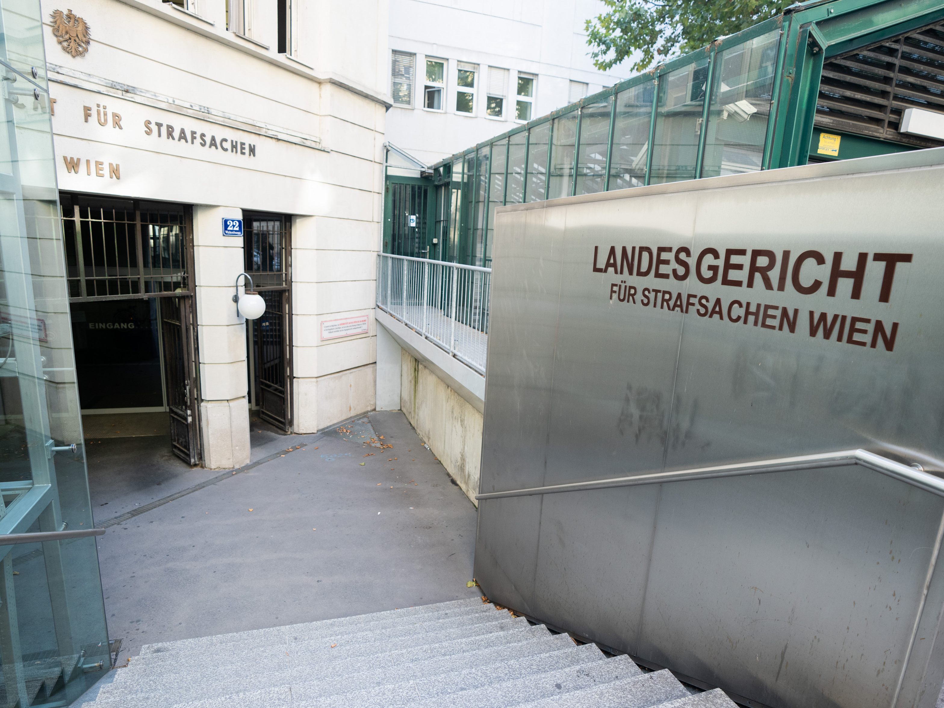 Am Wiener Landesgericht wurde ein Raser zu zwei Jahre teilbedingt verurteilt. Am Wiener Landesgericht wurde ein Raser zu zwei Jahre teilbedingt verurteilt.
