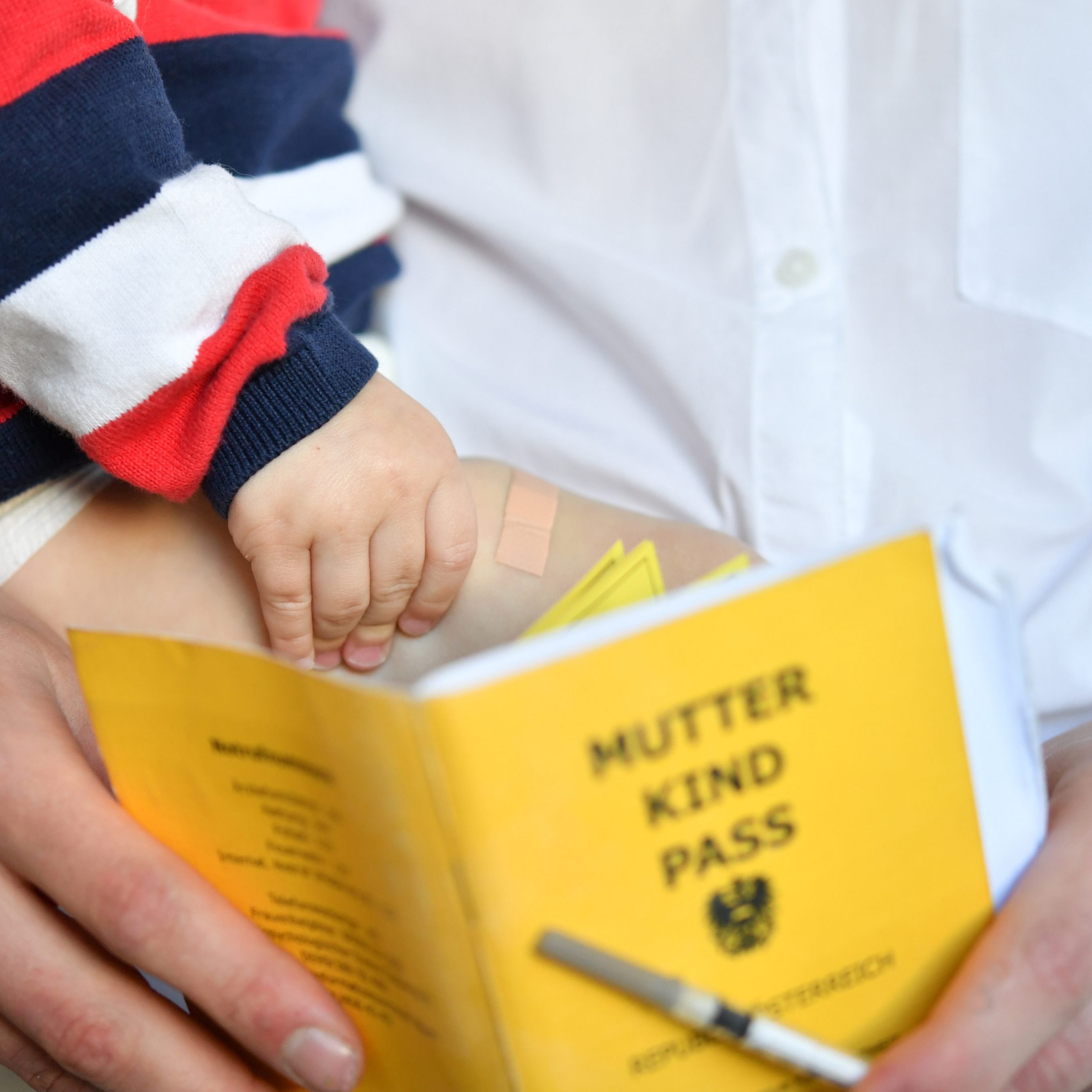 Wenn man die Bestätung für eine Mutter-Kind-Pass-Untersuchung zu spät abschickt, kostet das 1.300 Euro.