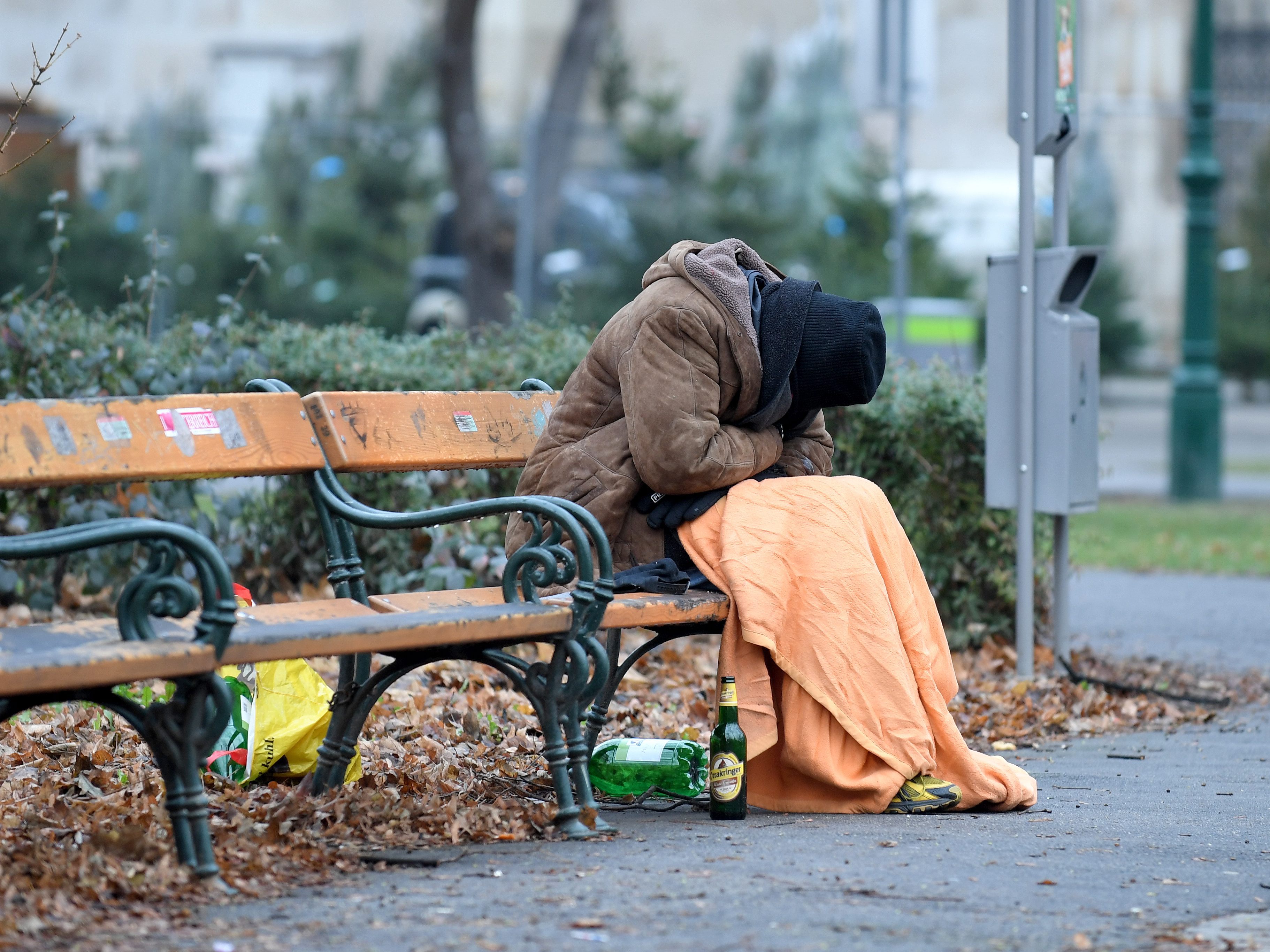 Die Teuerungswelle trifft bereits armutsgefährdete Menschen besonders hart.