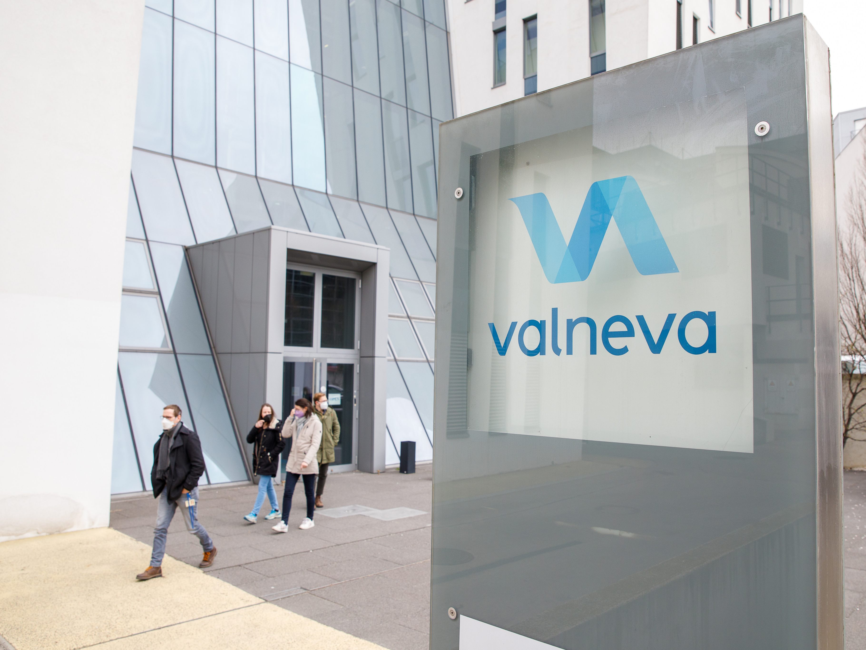 Valneva streicht bis zu einem Viertel der Jobs - auch in Österreich.