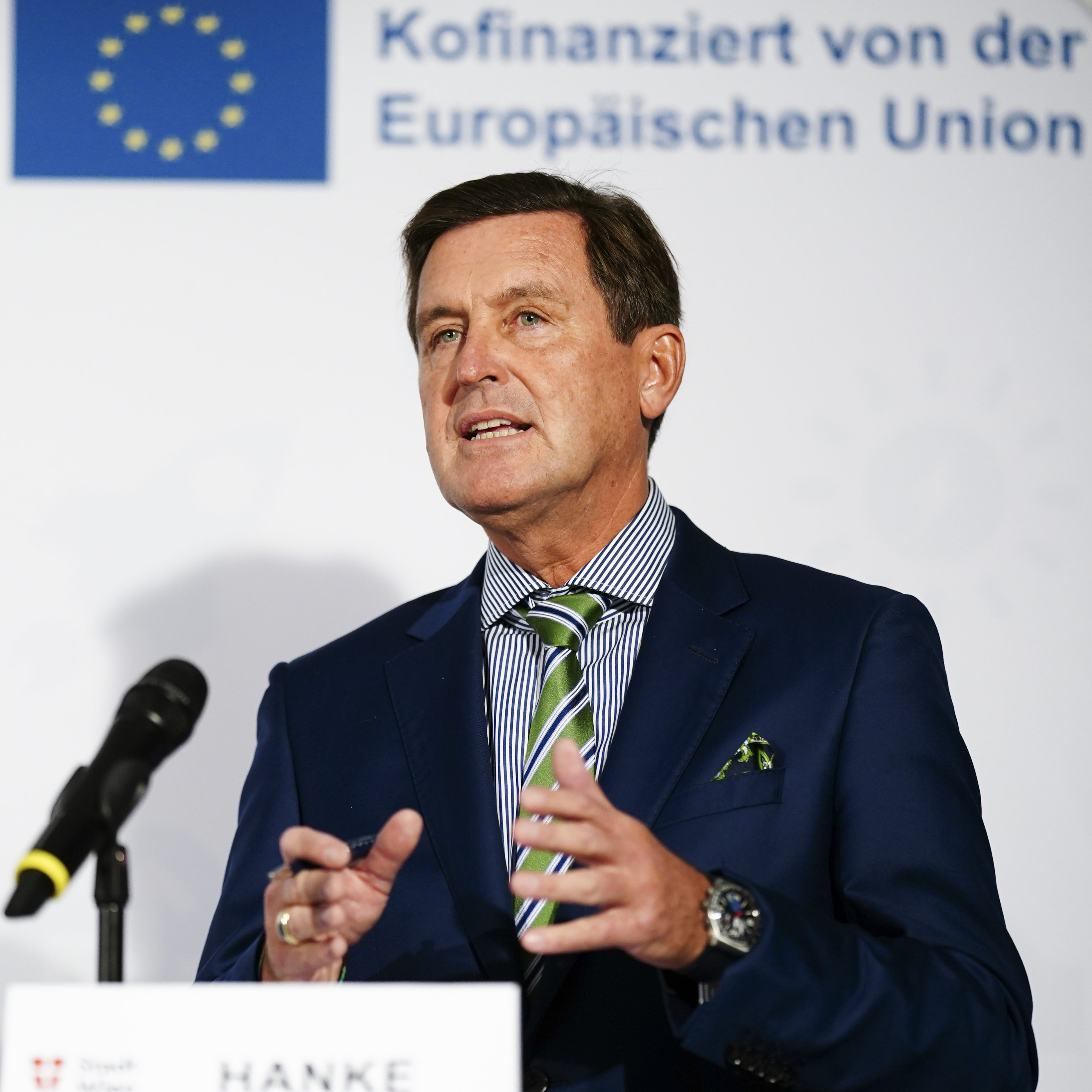 Wirtschaftsstadtrat Peter Hanke rührte die Werbetrommel für den neuen Energietarif "MEGA".