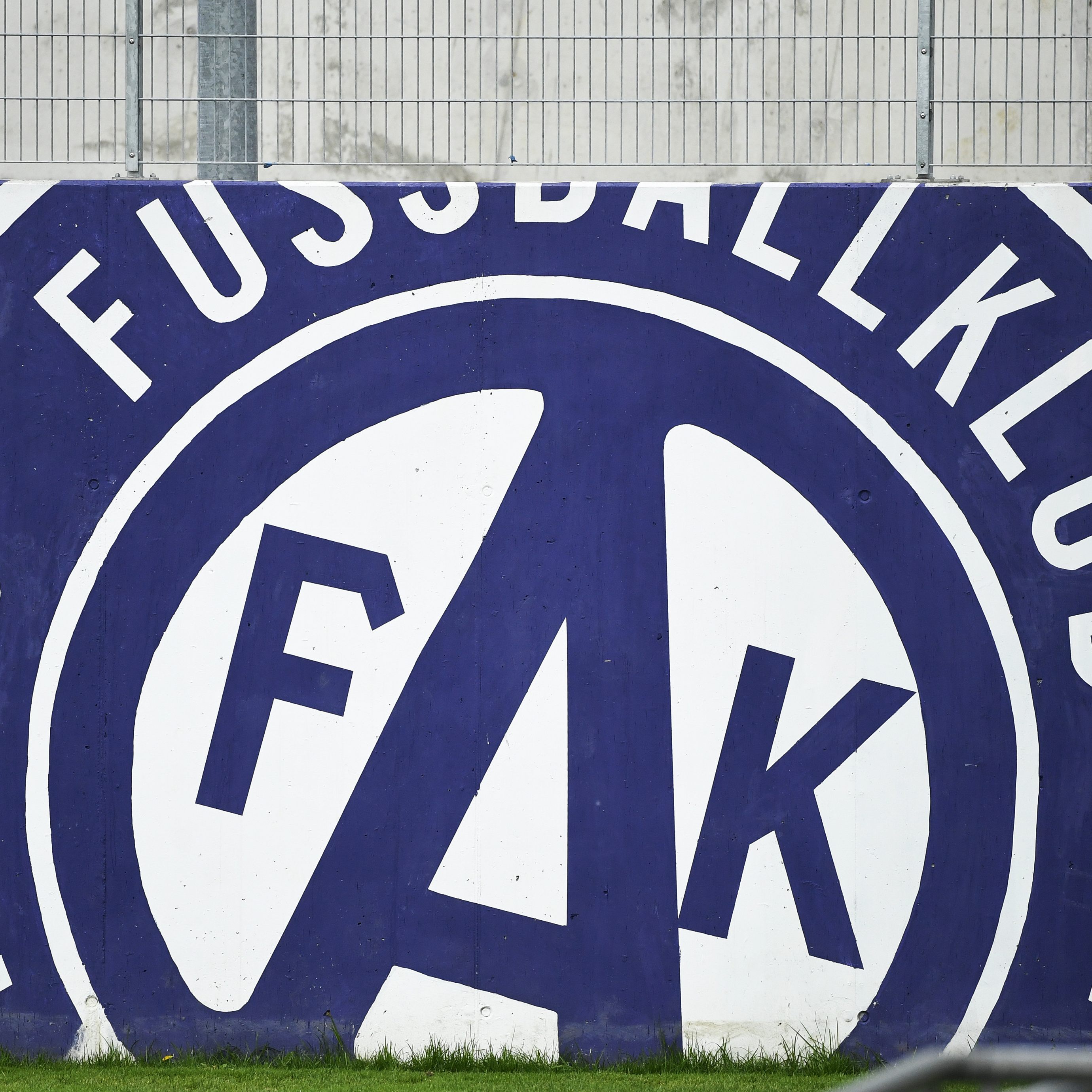 Die Entscheidung in der Trainer-Frage soll bei der Wiener Austria bis Mitte Dezember fallen.