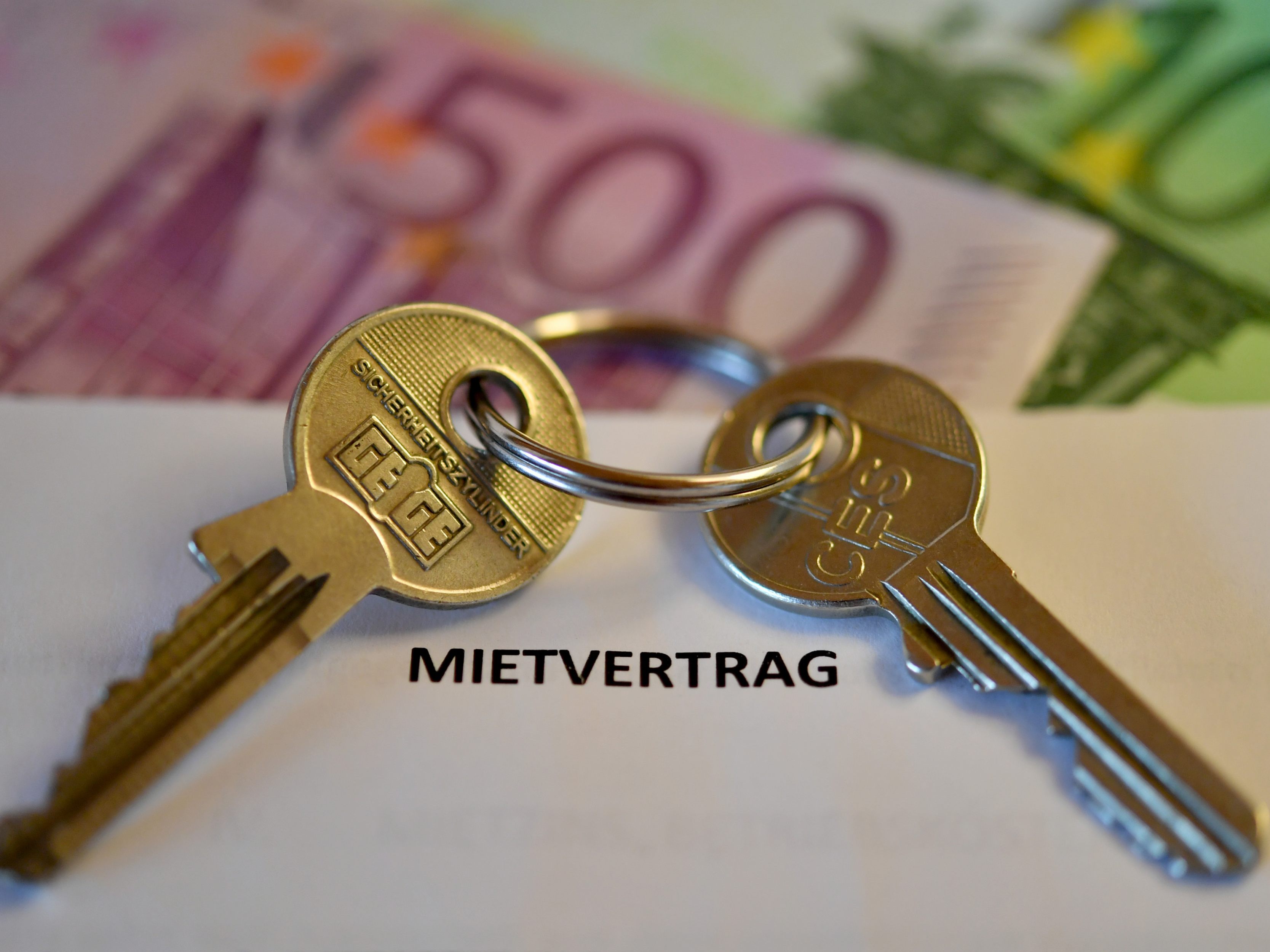 Durch die Wertsicherungsklausel ergibt sich bei manchen Mieten in Österreich derzeit eine Mietzinserhöhung von bis zu 17,5 Prozent. Durch die Wertsicherungsklausel ergibt sich bei manchen Mieten in Österreich derzeit eine Mietzinserhöhung von bis zu 17,5 Prozent.