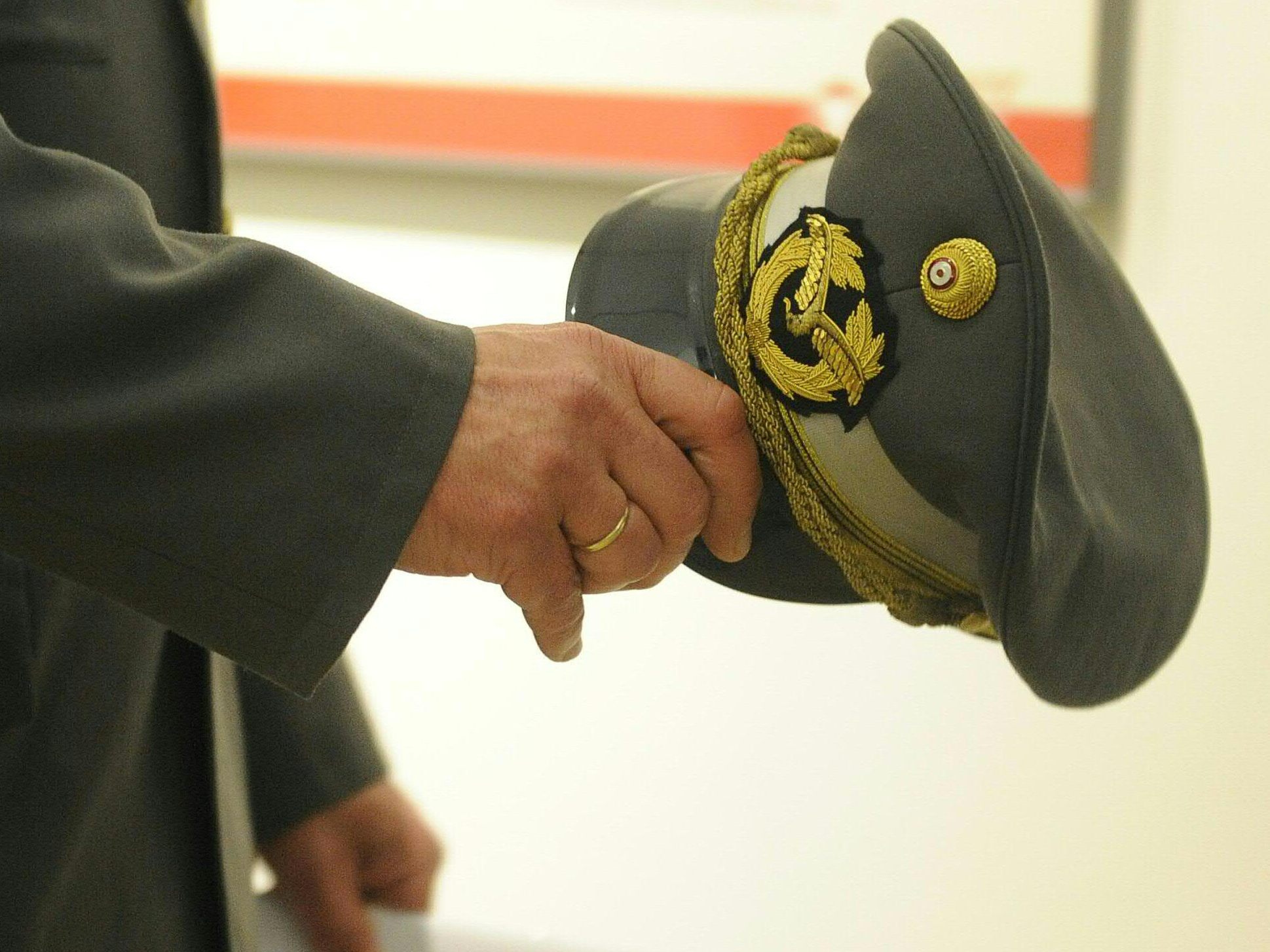 Im Fall um einen mutmaßlichen Missbrauch durch einen Bundesheer-Offizier in Niederösterreich wurden noch keine Ermittlungen gestartet.