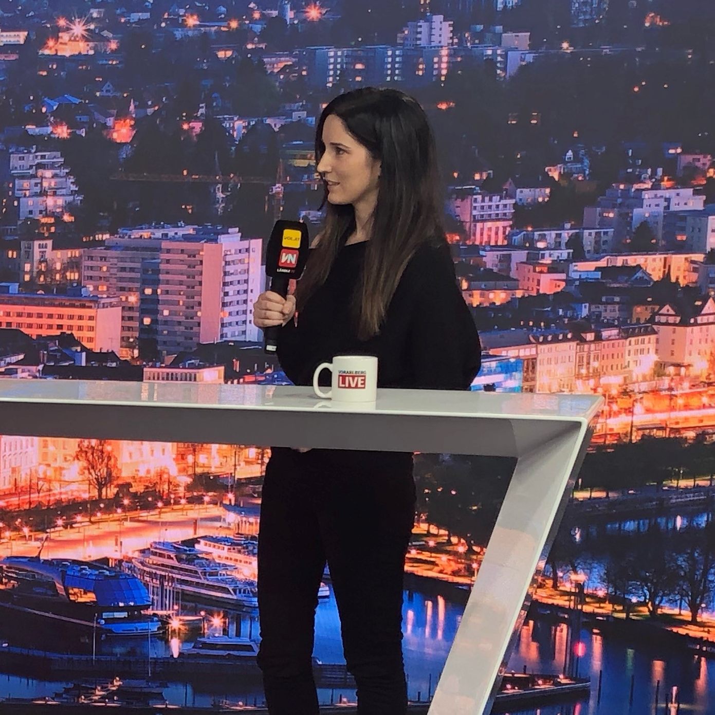 Marc Springer und Anna Hilti Im Gespräch.