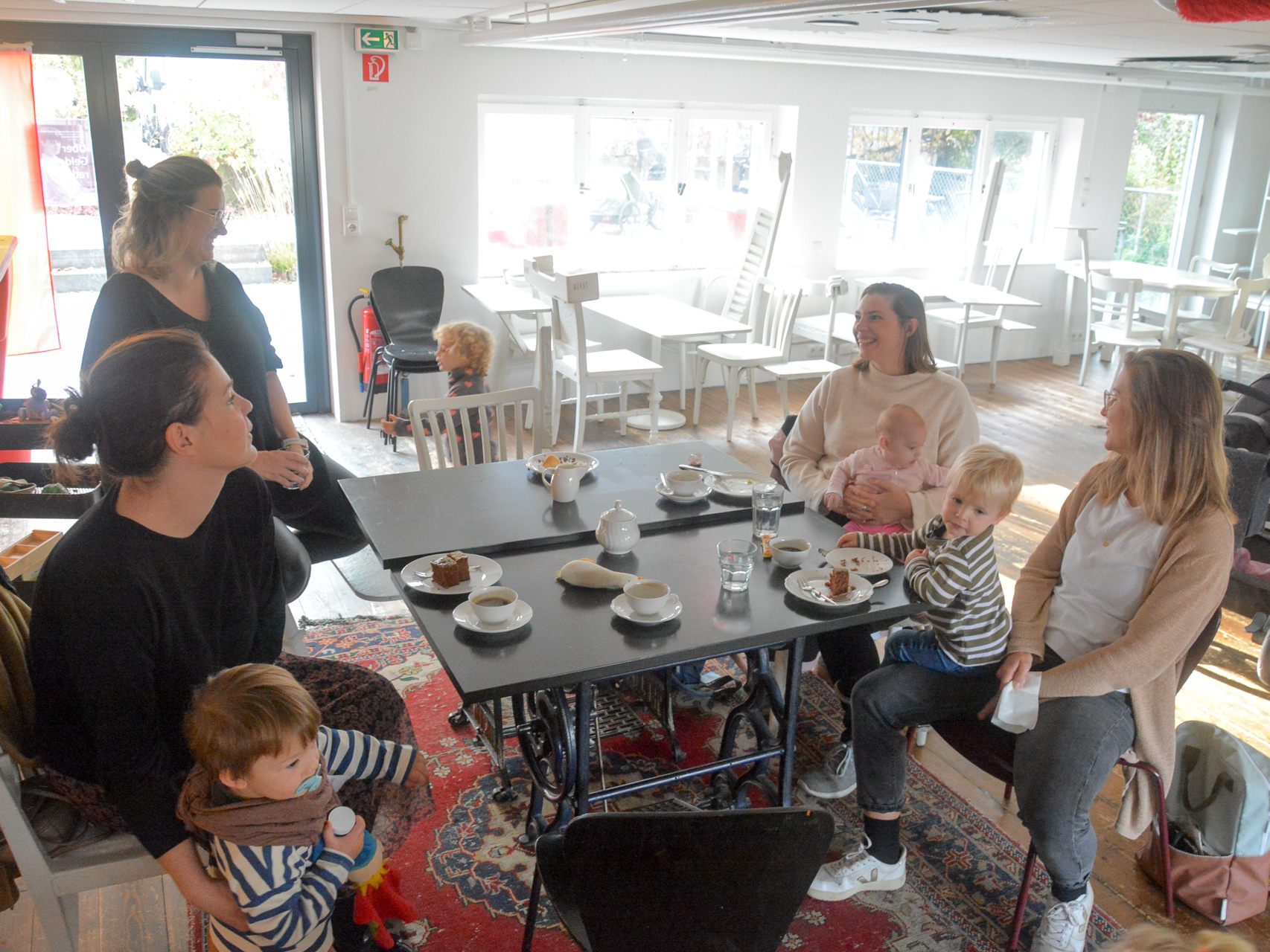 Jeden Donnerstag findet im W*ORT das Café Donnschta statt, bei dem man ganz ohne Konsumzwang zusammen Zeit verbringen kann.