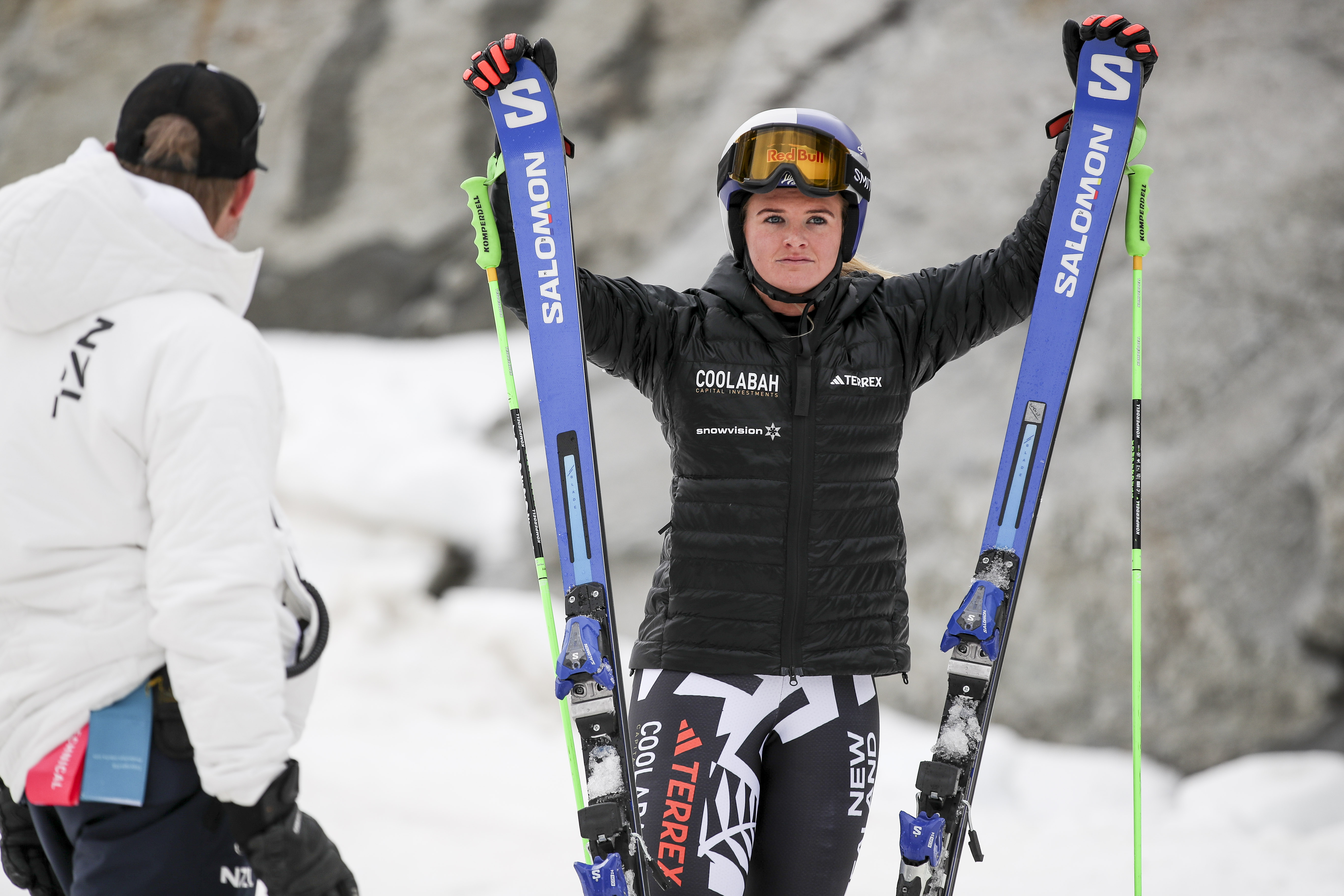 Mit der Neuseeländerin Alice Robinson hatte Siebenhofer eine harte Trainingspartnerin Mit der Neuseeländerin Alice Robinson hatte Siebenhofer eine harte Trainingspartnerin