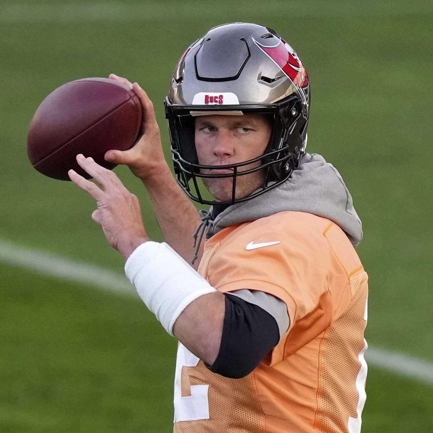 Tom Brady und seine Buccaneers treffen in München auf die Seatlle Seahawks.