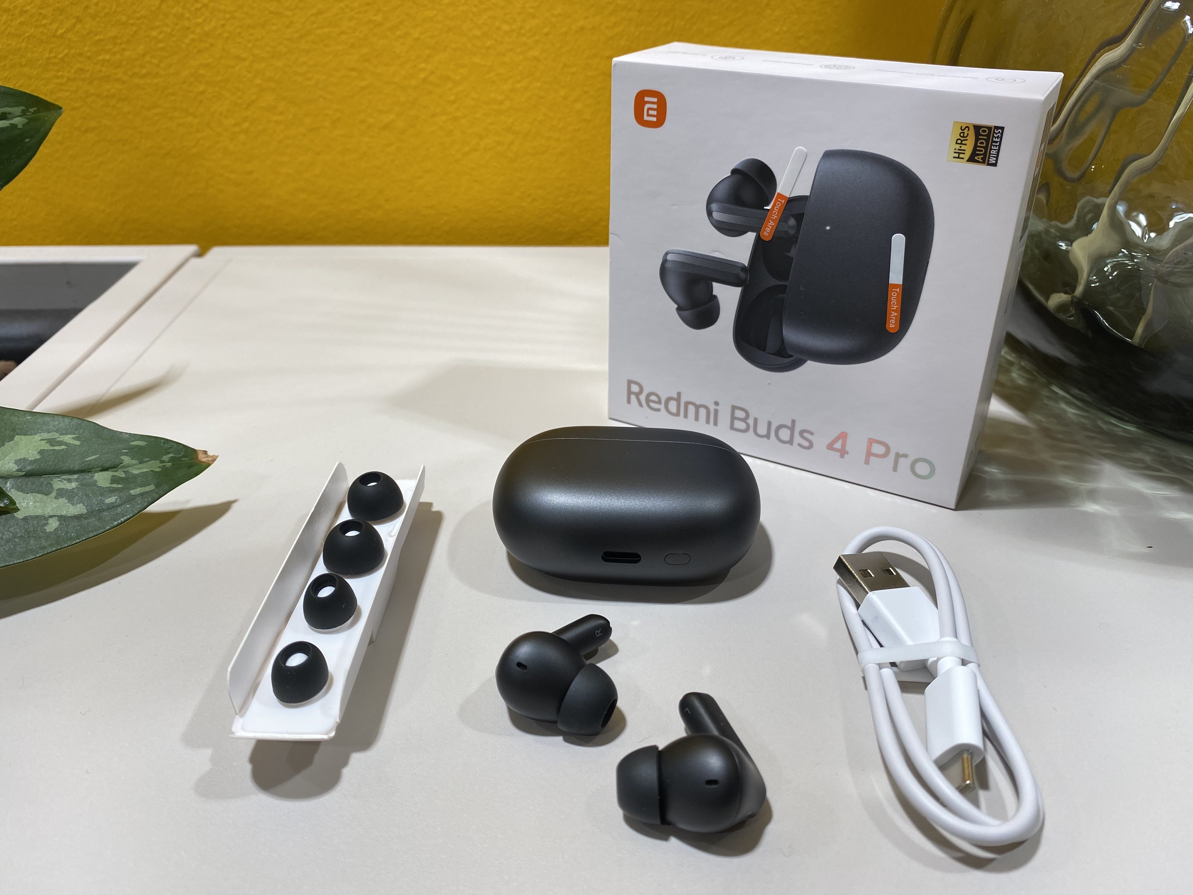 Die Xiaomi Redmi Buds 4 Pro wurden von vienna.at getestet. Die Xiaomi Redmi Buds 4 Pro wurden von vienna.at getestet.