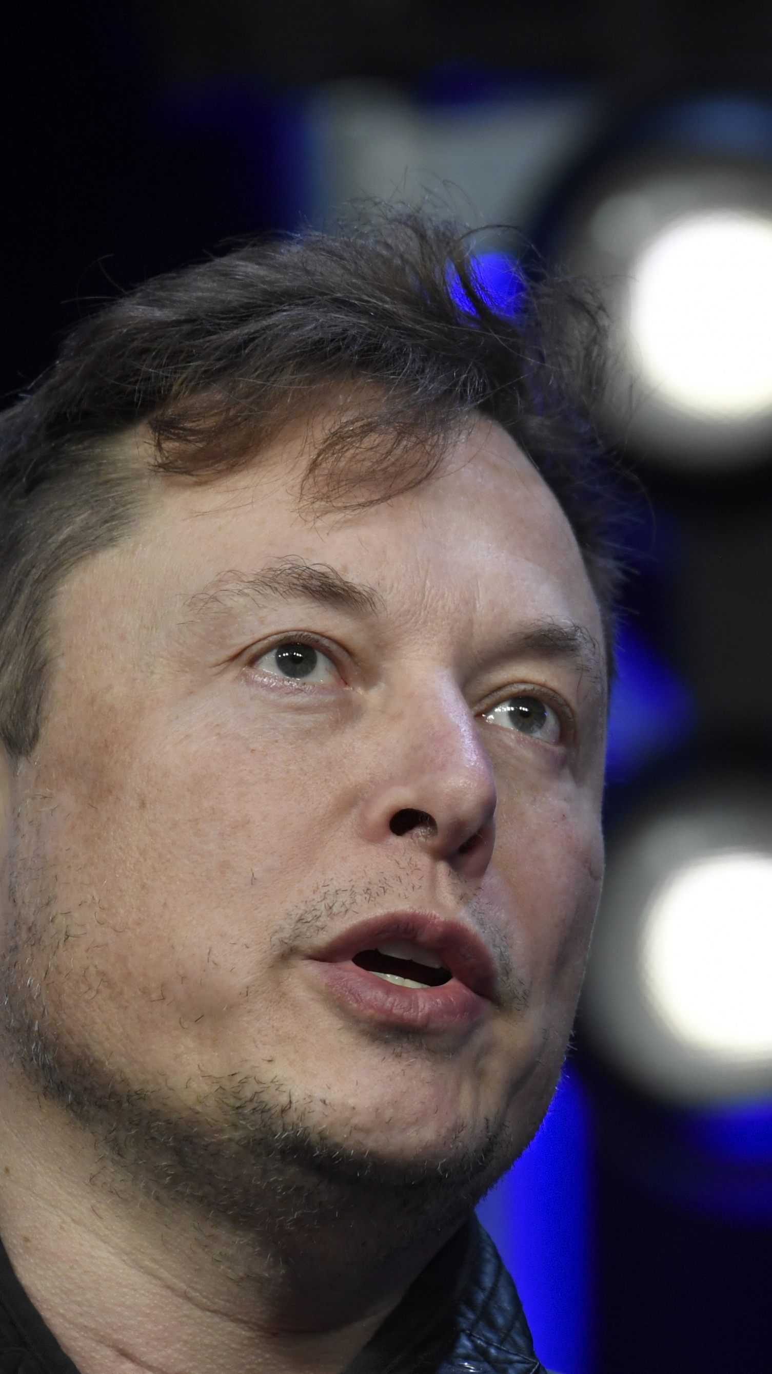 Elon Musk beordert Twitter-Mitarbeiter in die Büros zurück.