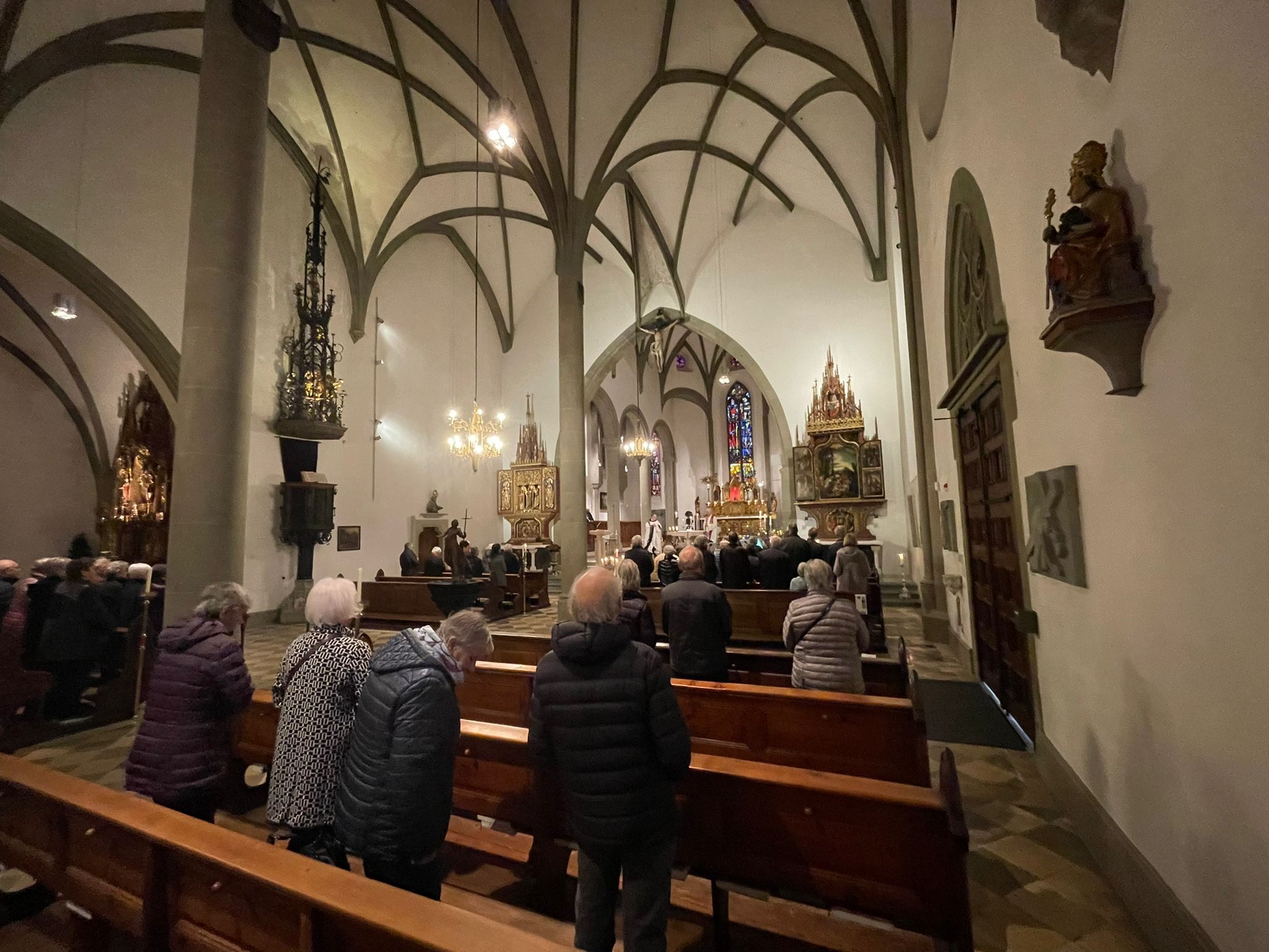 Gedenkmesse im Dom Feldkirch für alle verstorbenen Seniorenbund-Mitglieder in einem Jahr Gedenkmesse im Dom Feldkirch für alle verstorbenen Seniorenbund-Mitglieder in einem Jahr