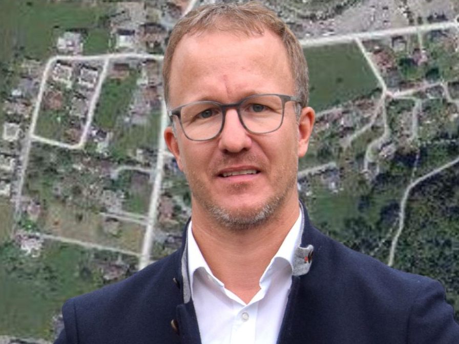 1.800 Quadratmeter große Halle in Gewerbegebiet könnte angemietet und im Frühjahr bezogen werden. 1.800 Quadratmeter große Halle in Gewerbegebiet könnte angemietet und im Frühjahr bezogen werden.