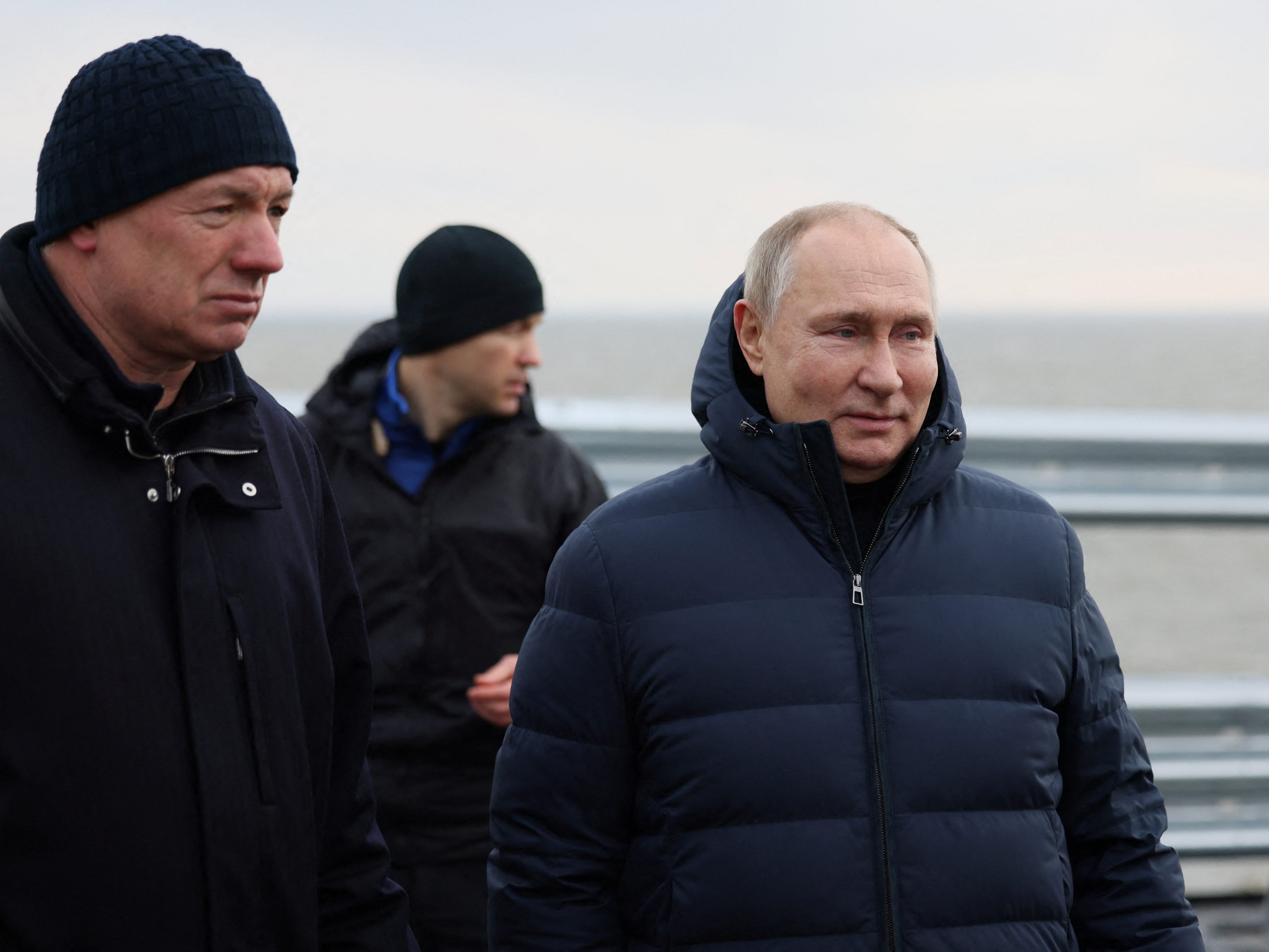 Russlands Präsident besuchte die Krim-Brücke. Russlands Präsident besuchte die Krim-Brücke.