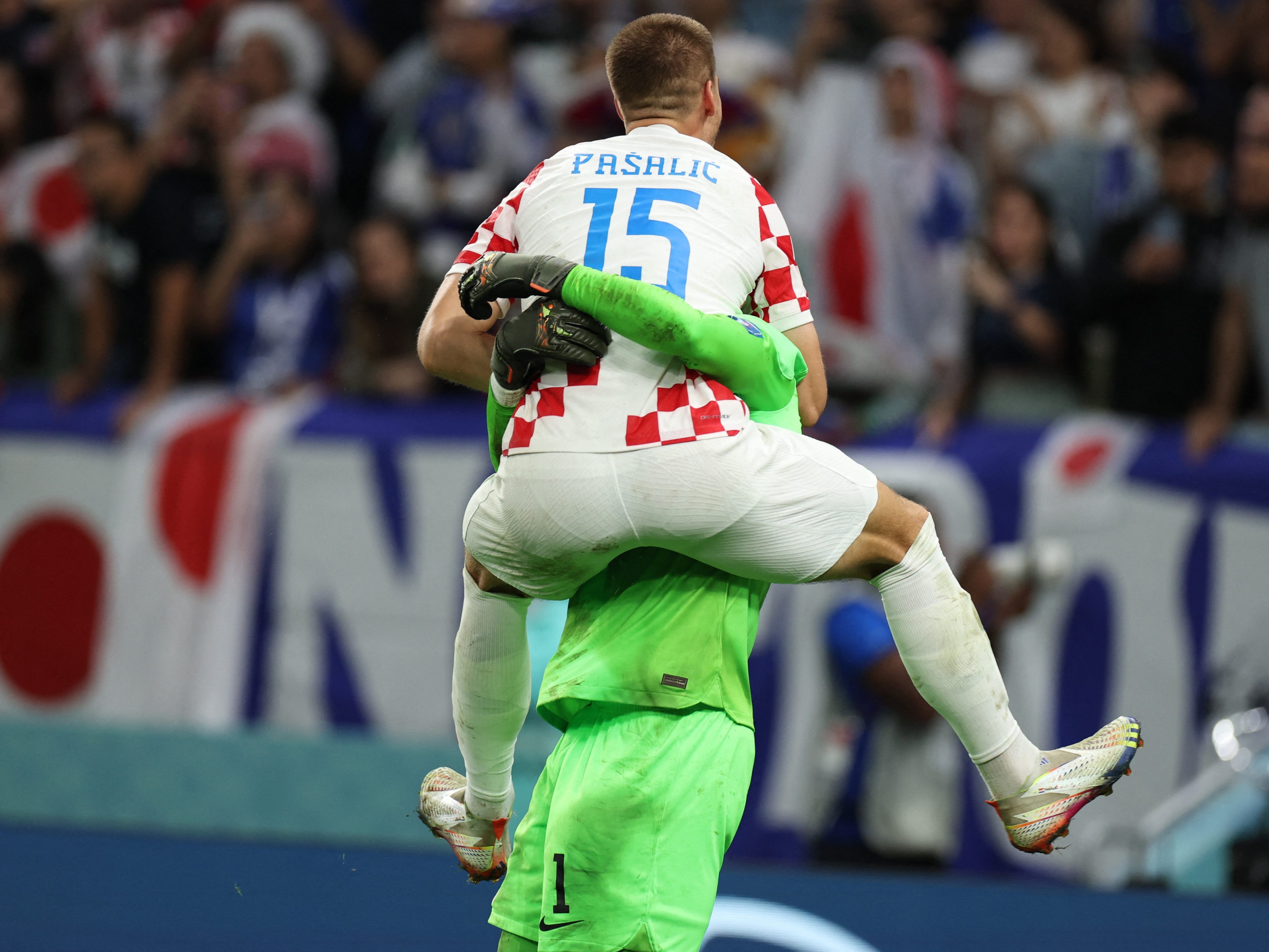 Kroatien hat sich bei der Fußball-WM gegen Japan durchsetzen können. Kroatien hat sich bei der Fußball-WM gegen Japan durchsetzen können.