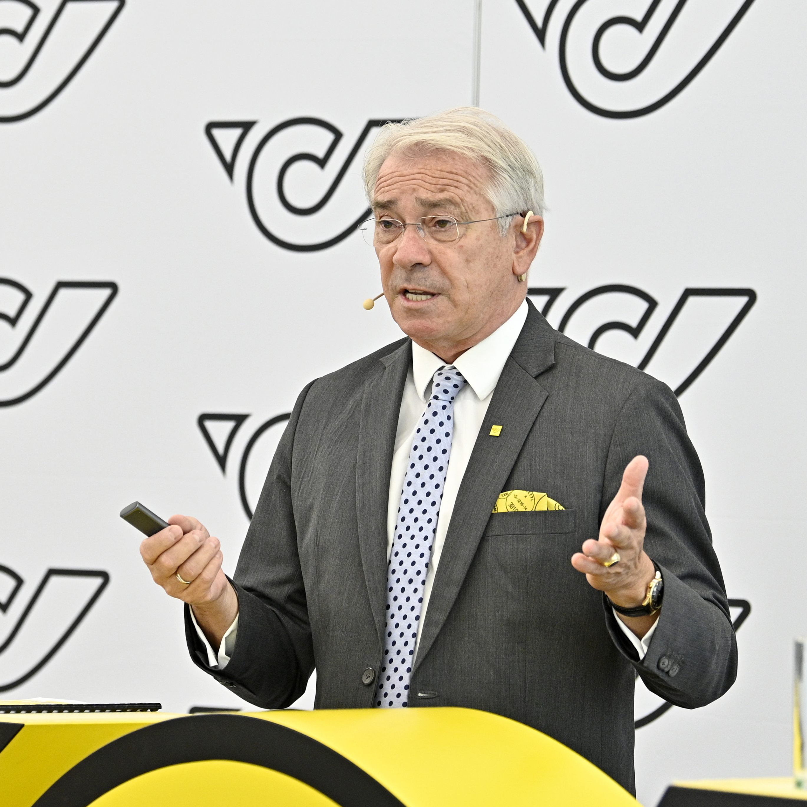 Post-Chef Georg Pölzl sieht die Ursache für den allgemeinen Arbeitskräftemangel in politischen Versäumnissen bei der Zuwanderung.