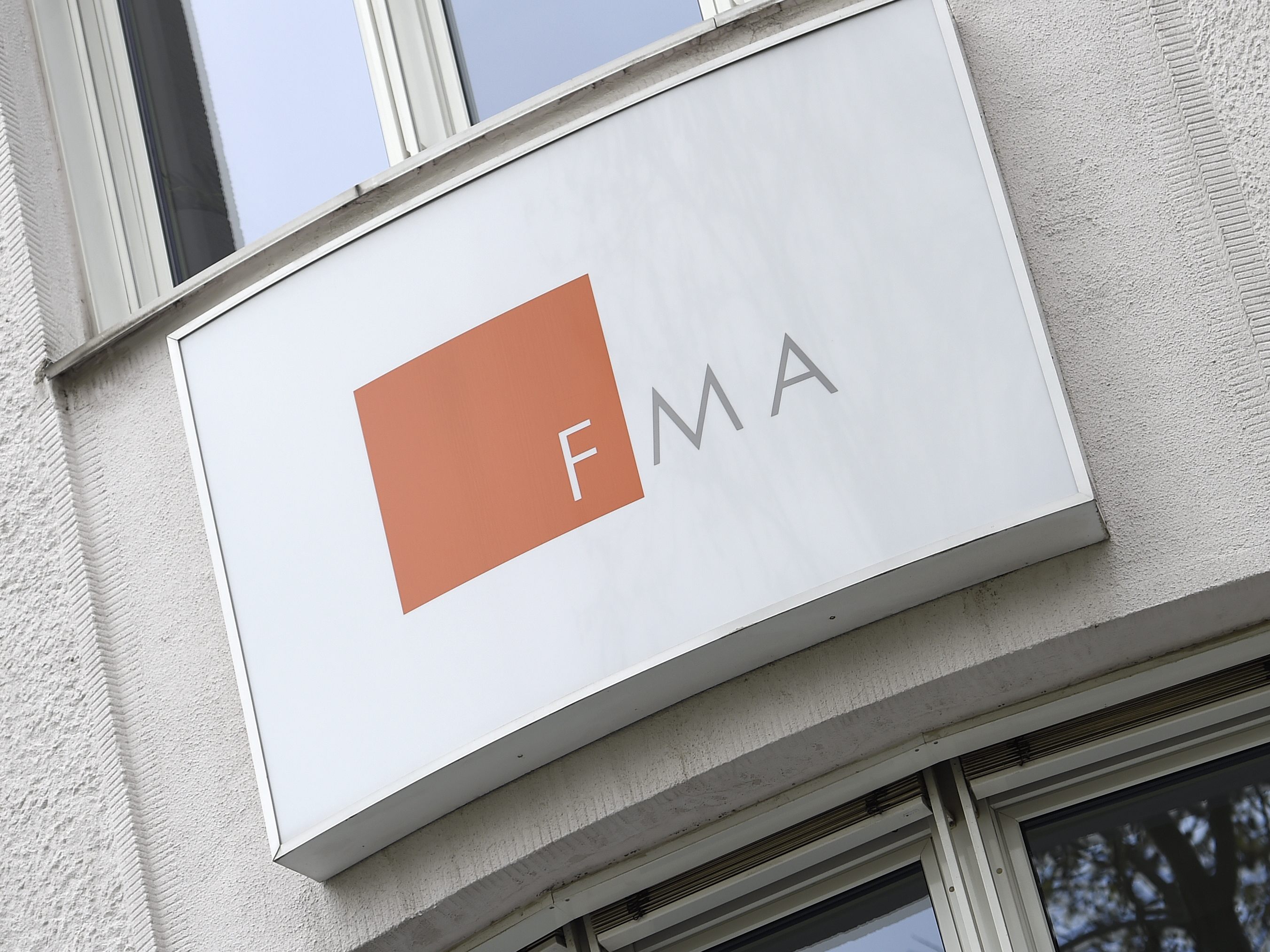 Der Vorstand der Finanzmarktaufsicht (FMA) rät zu "einer besonnenen und soliden Ausschüttungspolitik". Der Vorstand der Finanzmarktaufsicht (FMA) rät zu "einer besonnenen und soliden Ausschüttungspolitik".