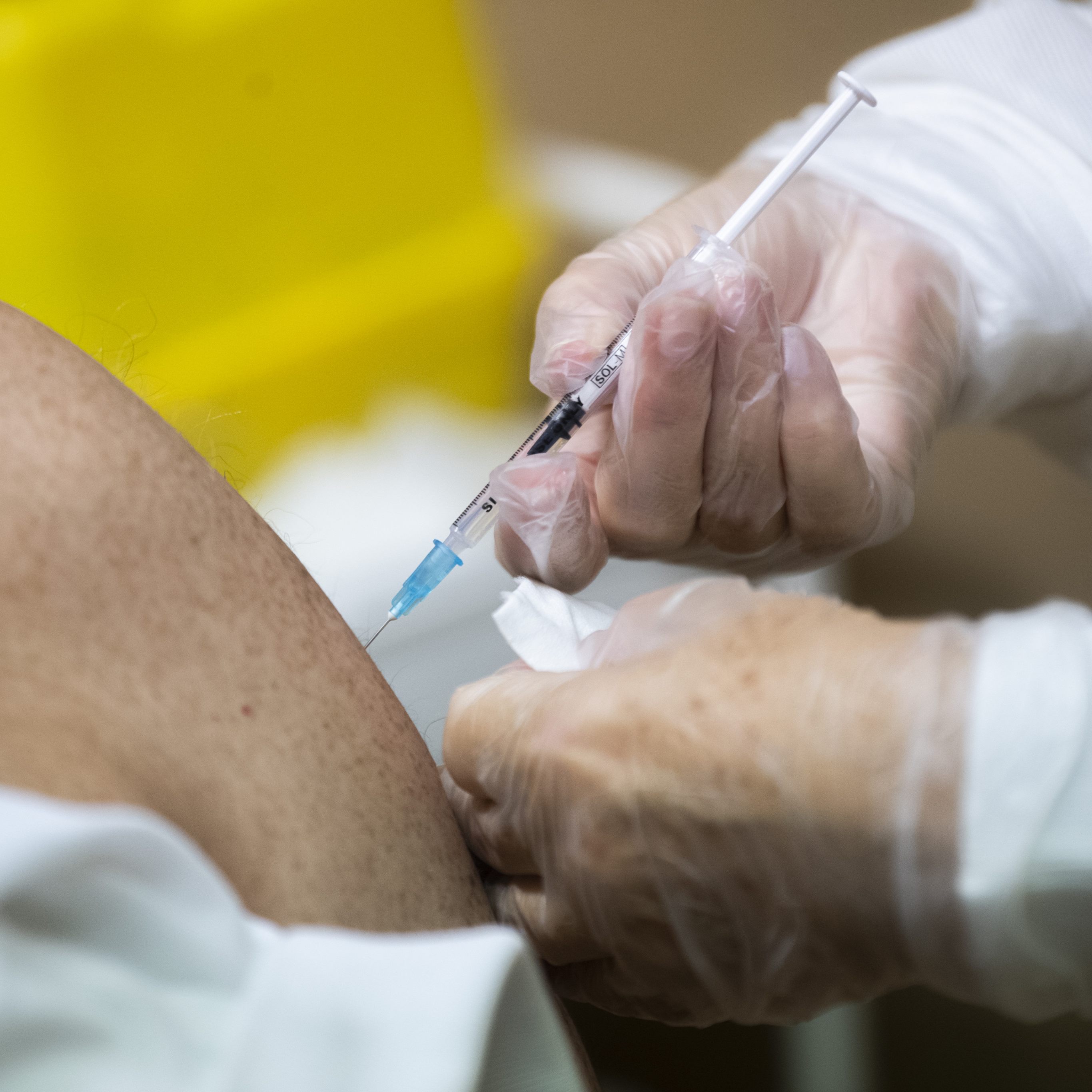 Über 1.600 Anträge sind eingegangen, 50 davon werden als Impfschäden anerkannt.