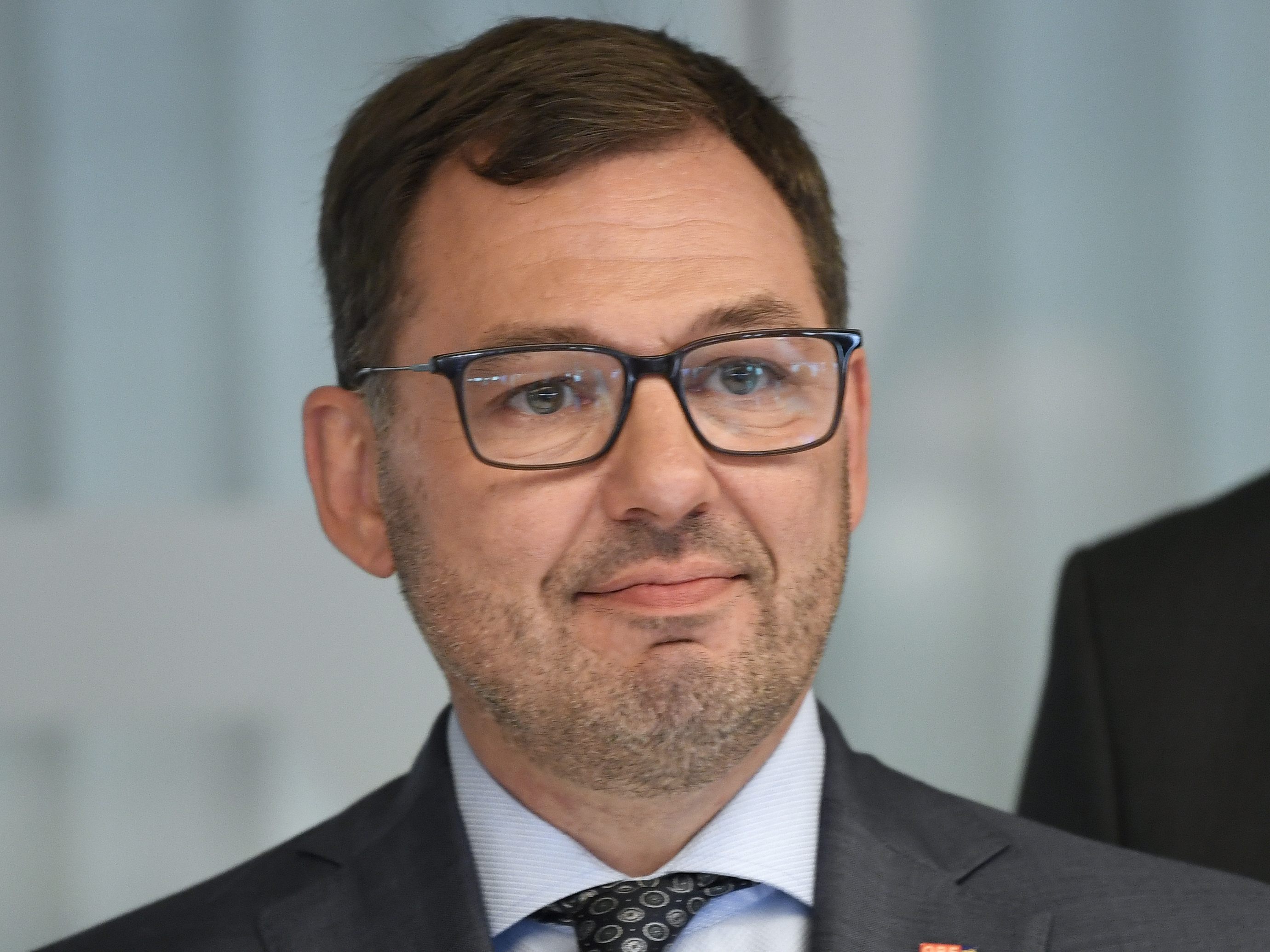 Der ORF-Redaktionsrat spricht sich für eine Suspendierung von Robert Ziegler aus. Der ORF-Redaktionsrat spricht sich für eine Suspendierung von Robert Ziegler aus.