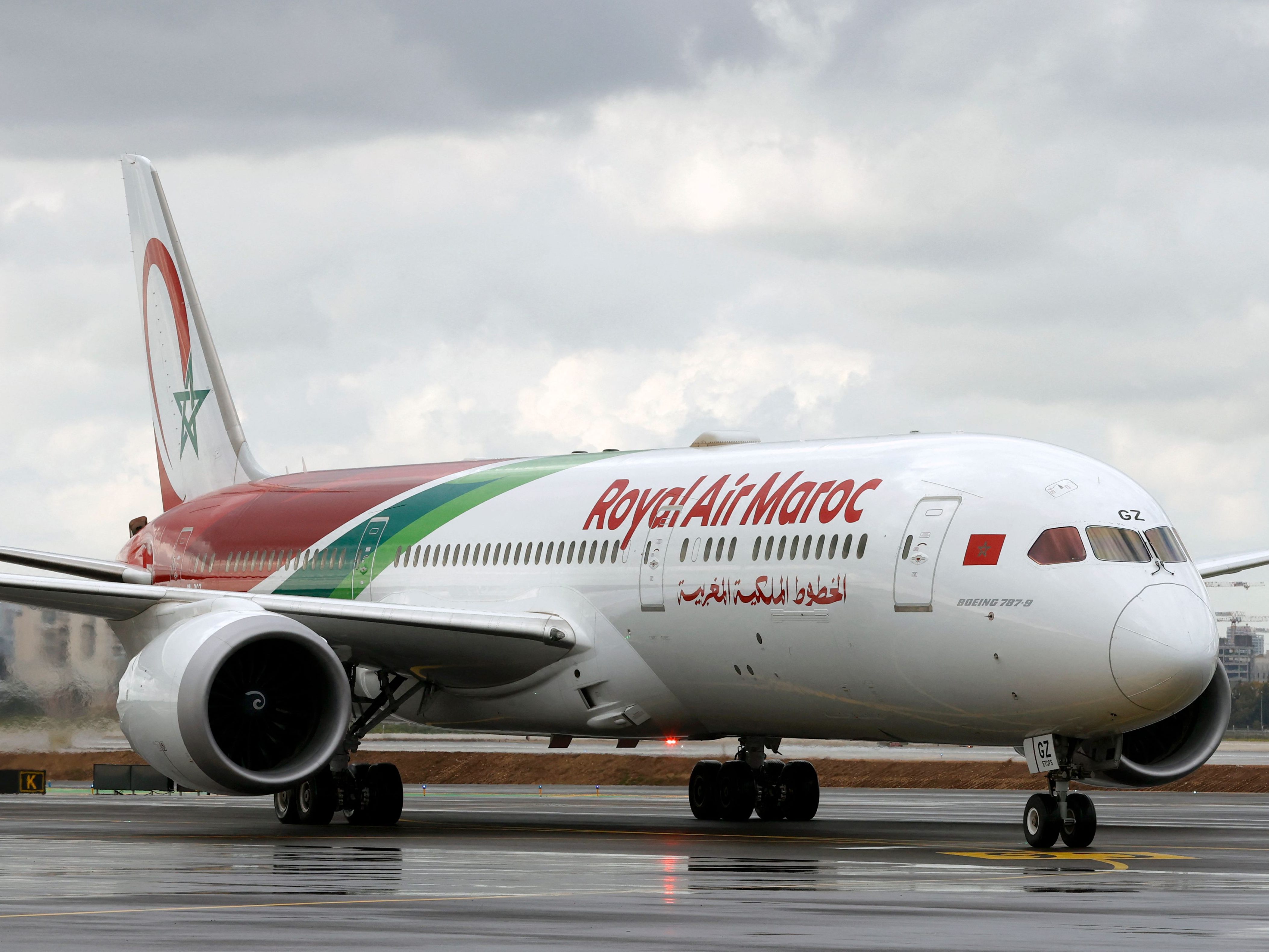 Eine marokkanische Airline sagte zahlreiche Flüge für Fans ab.
