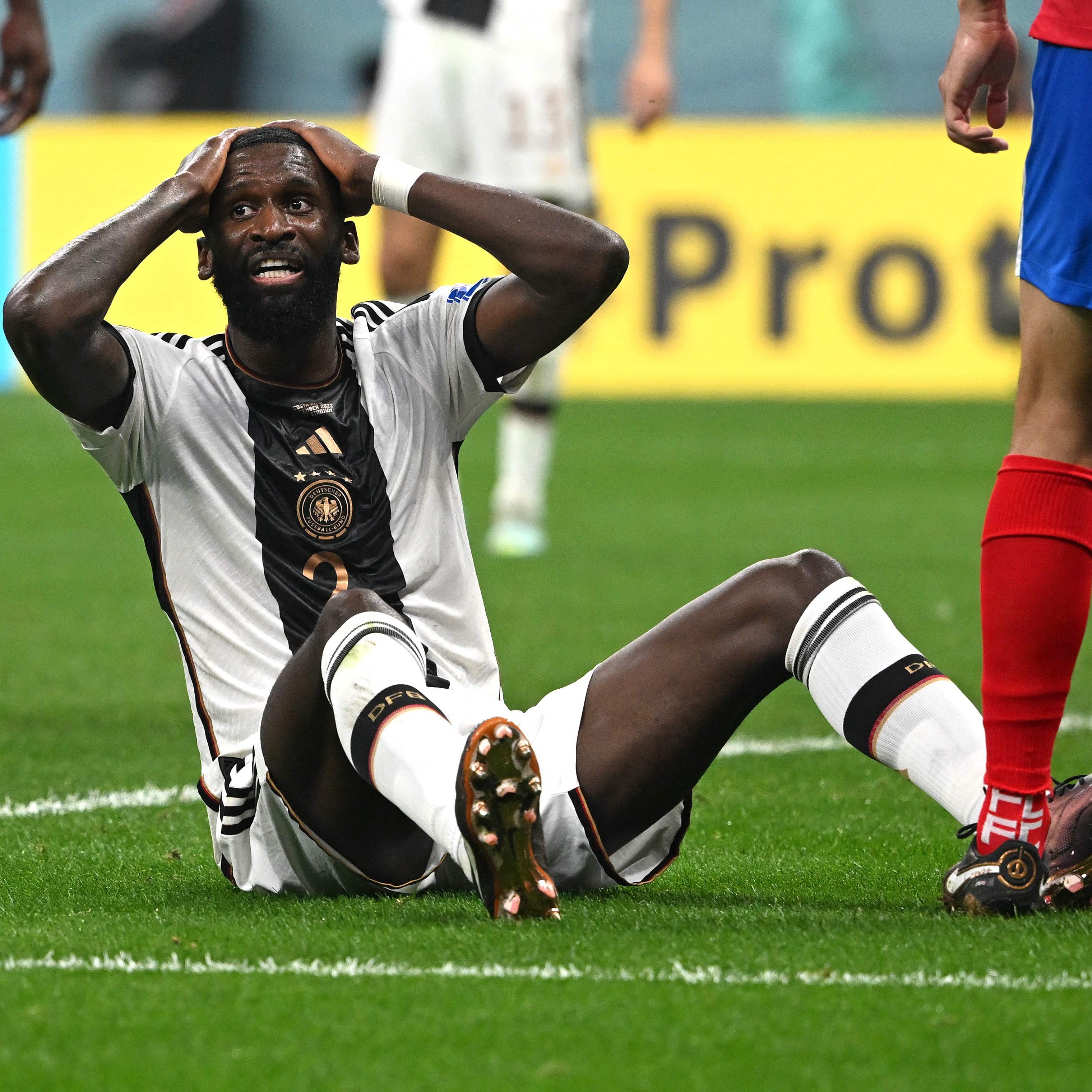 Deutschland verpasste trotz Sieg gegen Costa Rica den Einzug ins Achtelfinale.