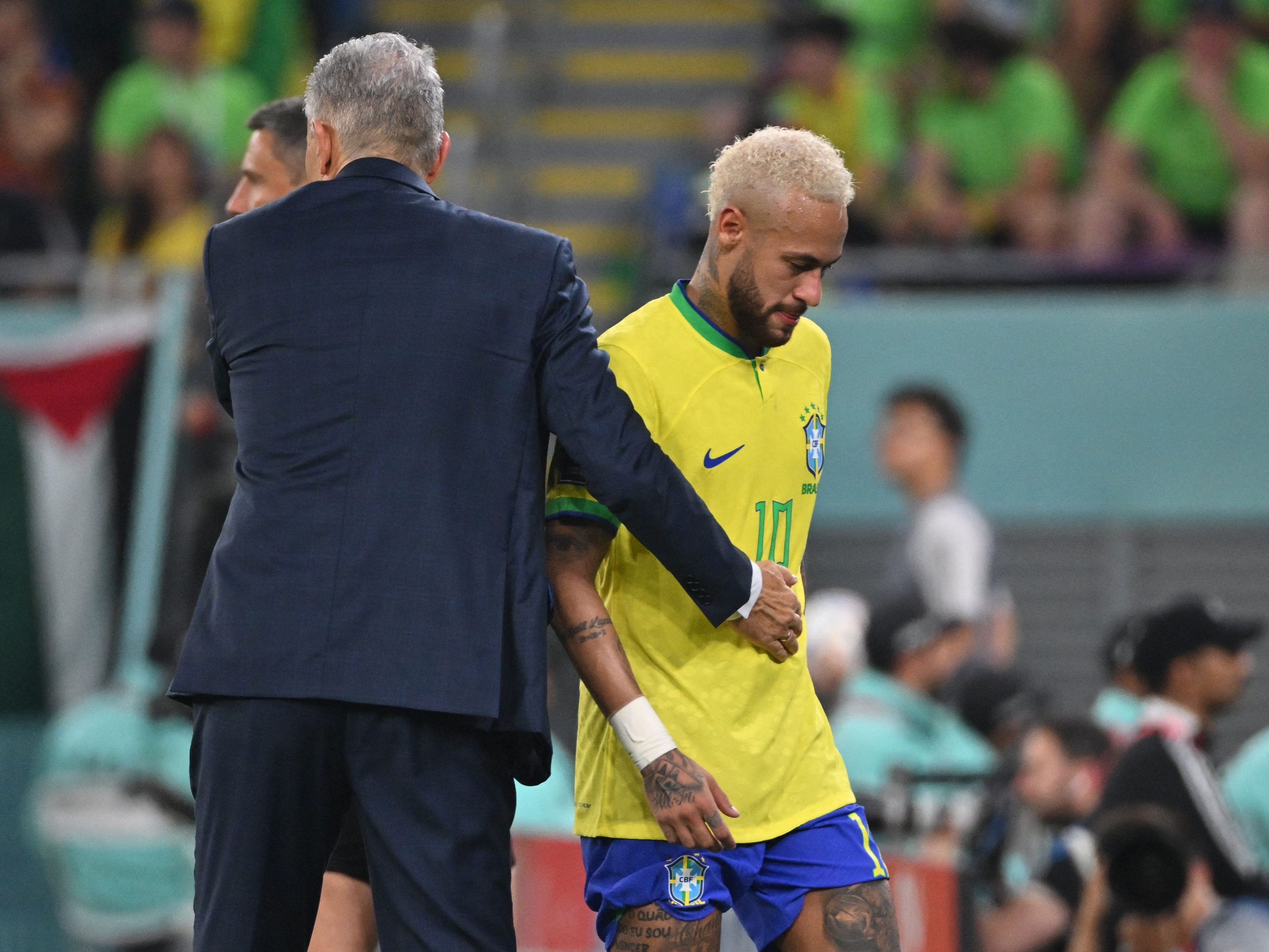 "Du wirst immer einer der besten Trainer sein, die ich hatte und haben werde", so Neymar im Hinblick auf Tite. "Du wirst immer einer der besten Trainer sein, die ich hatte und haben werde", so Neymar im Hinblick auf Tite.