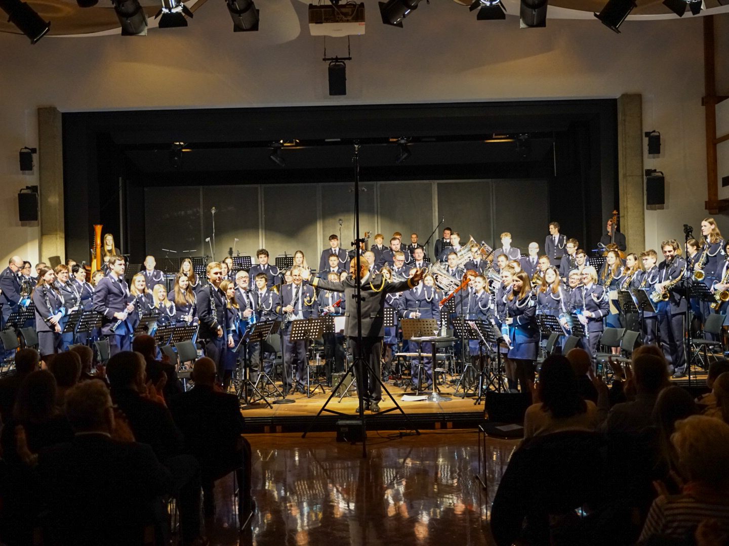 Cäcilienkonzert der Bürgermusik Lauterach Cäcilienkonzert der Bürgermusik Lauterach