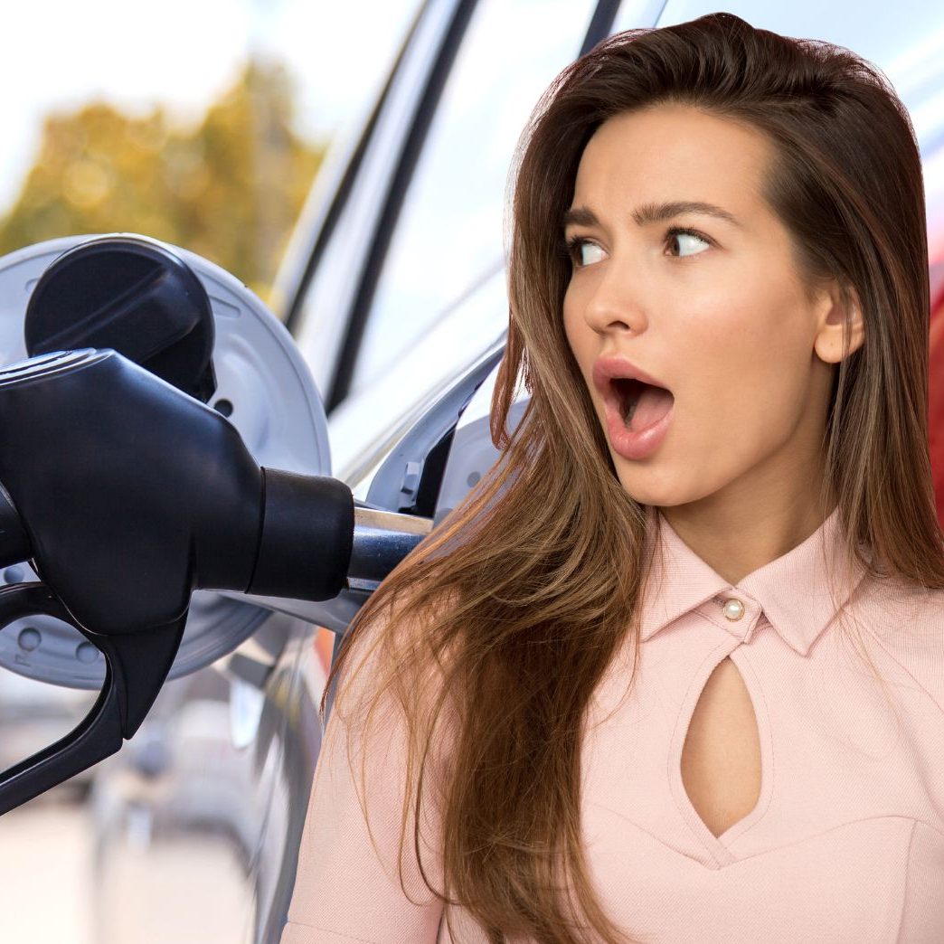 Für viele ein Schock: 2023 wird Autofahren noch teurer.