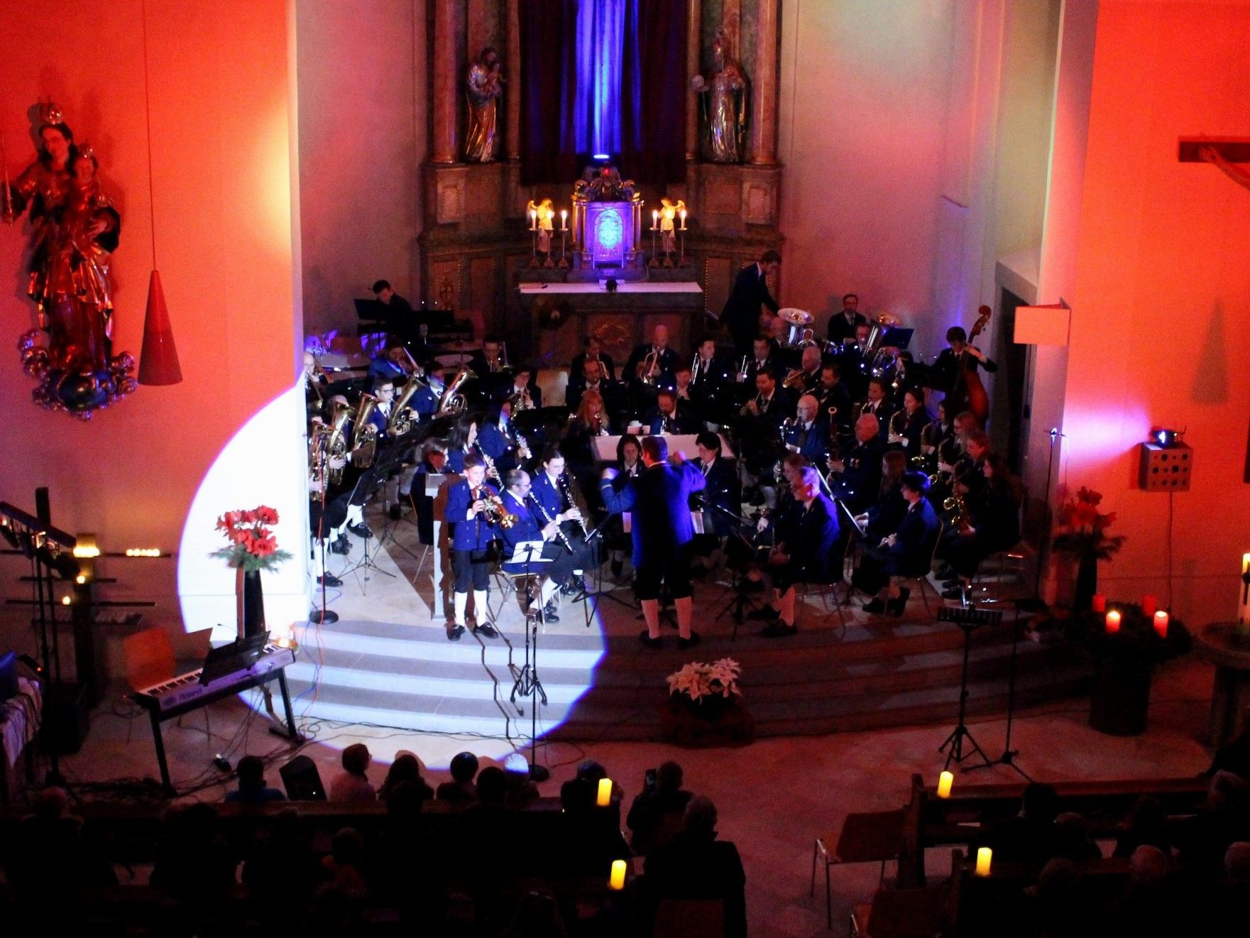 Einladung zum „Konzert zur Adventszeit“ des Musikvereines Lochau – ein blasmusikalisches Erlebnis für alle Sinne im wunderbaren Ambiente der Pfarrkirche.