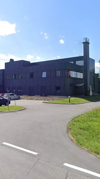 Carcoustics schließt seine Prduktionsstätte in Klaus.